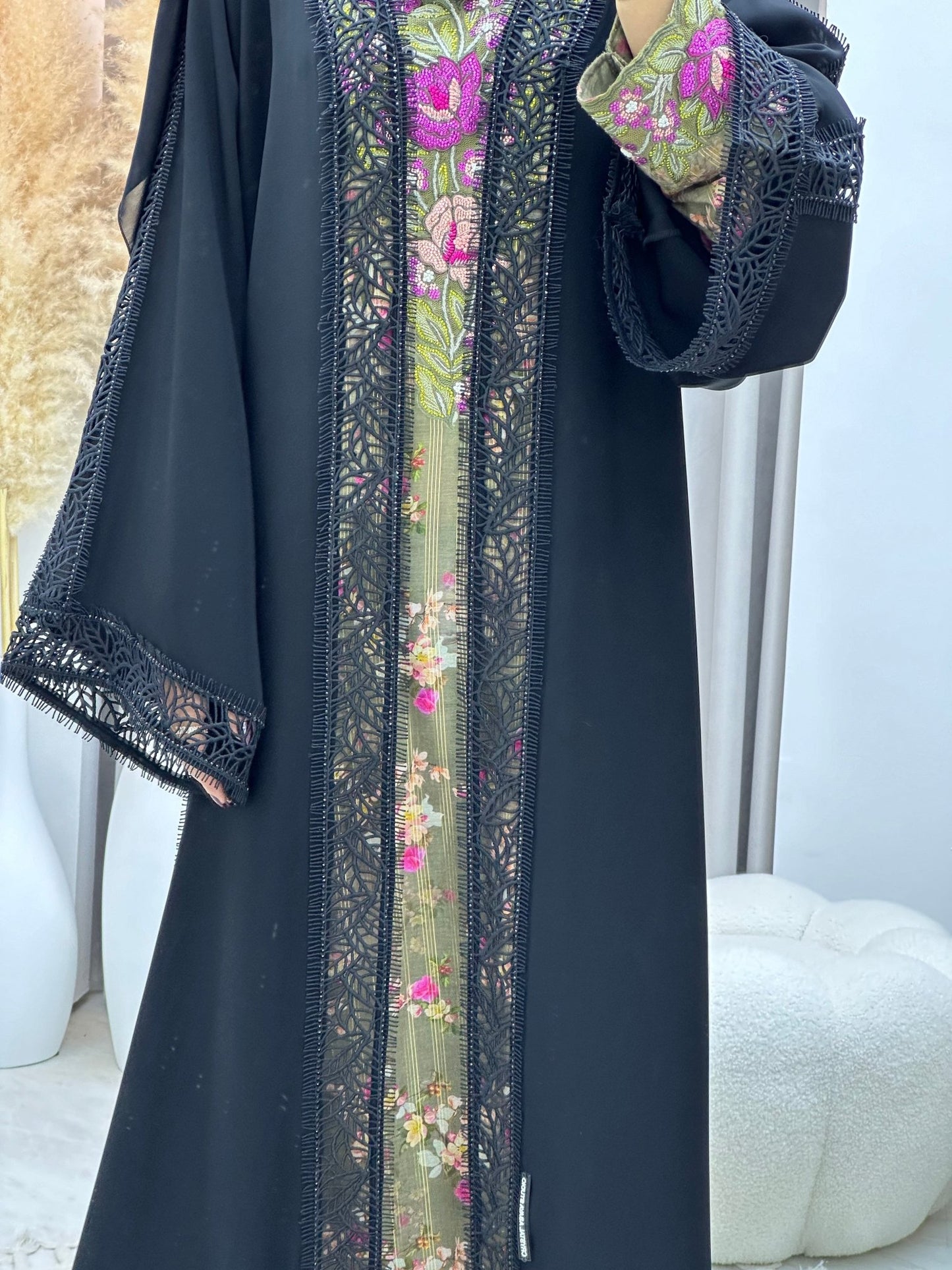 C 0106 Black Lace Abaya