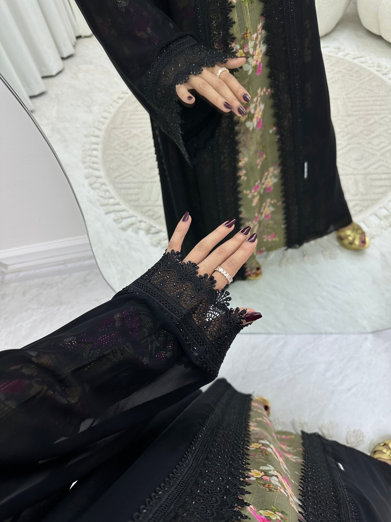 C 0107 Chiffon Black Abaya