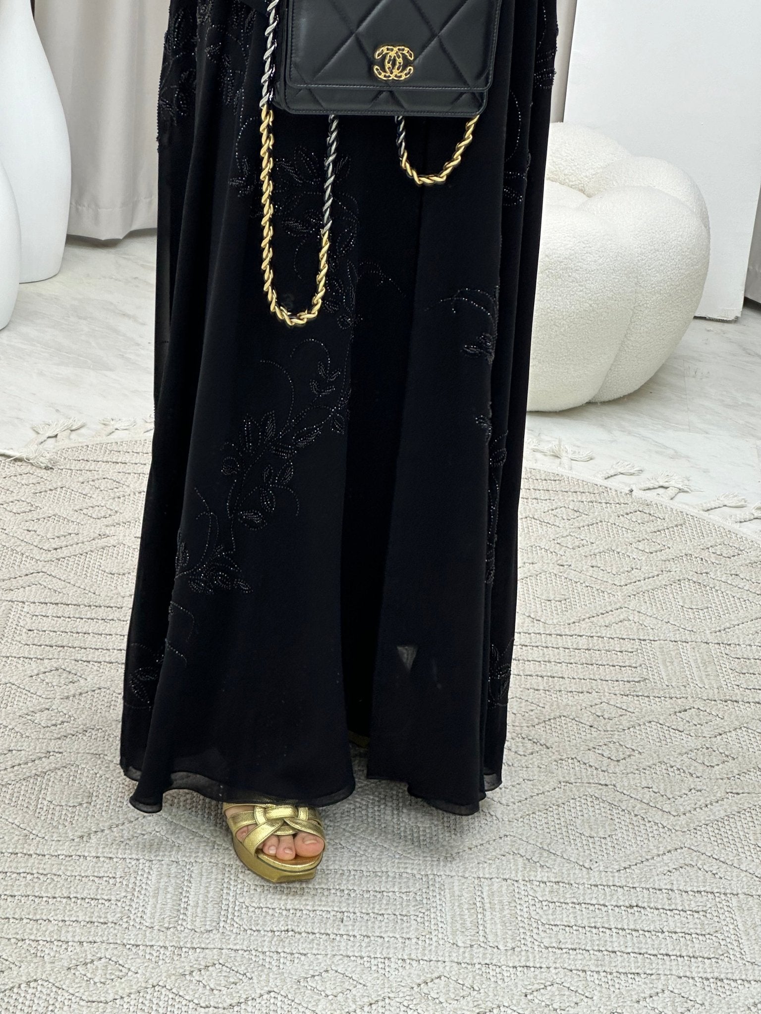 C 0119 Black Floral Abaya