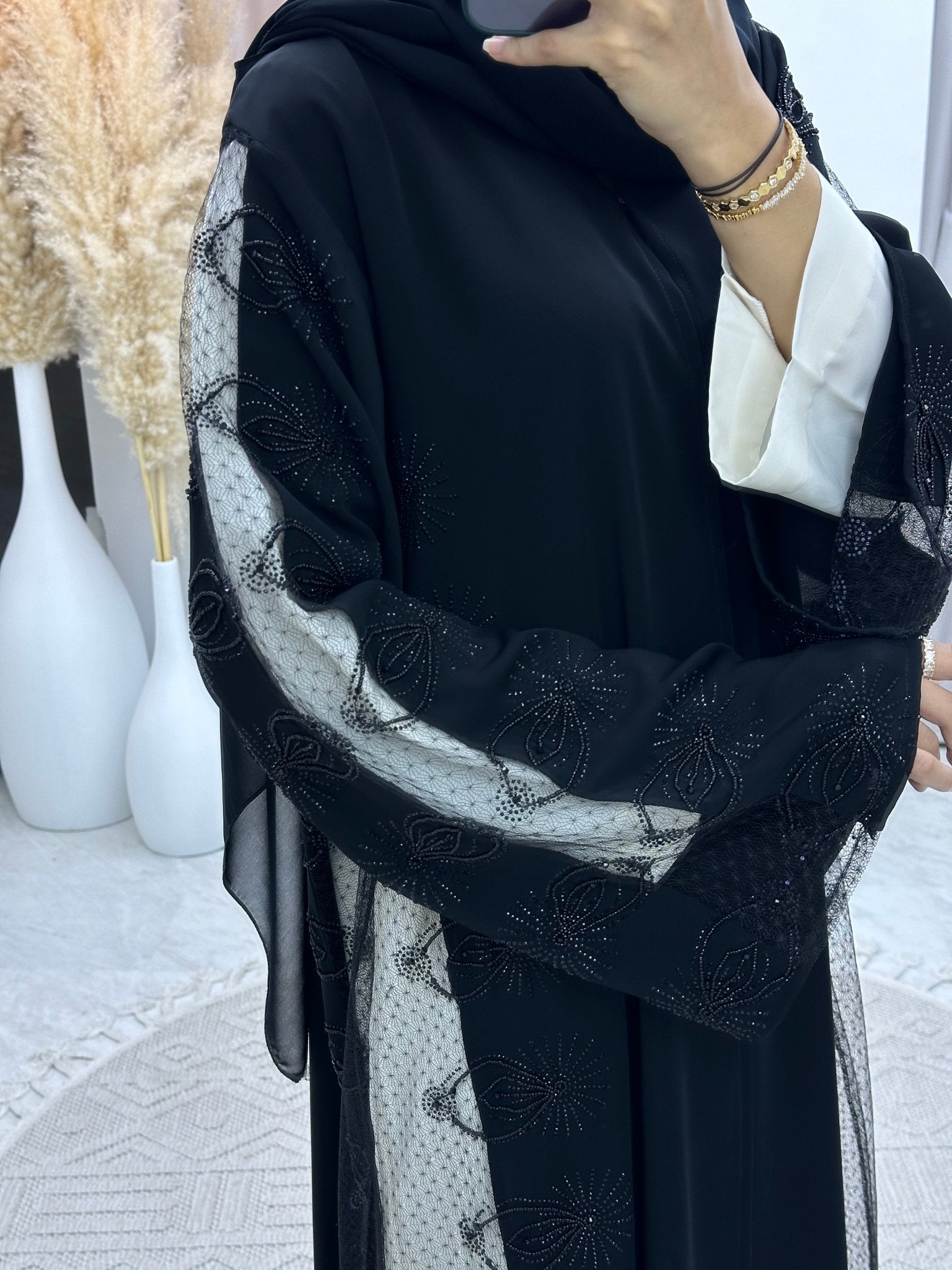 C 0122 Black Nada Abaya