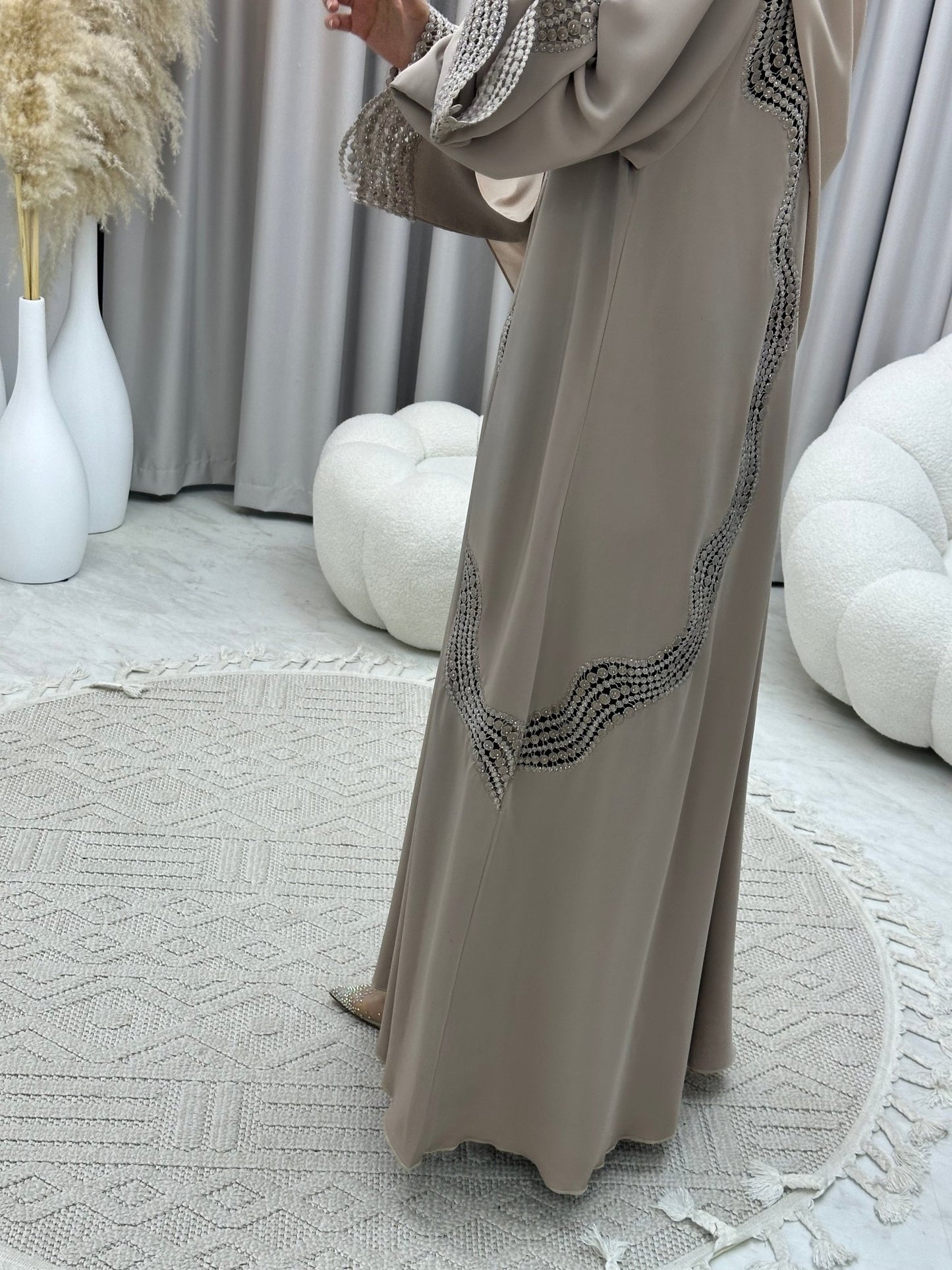 C 0125 Nude Lace Abaya