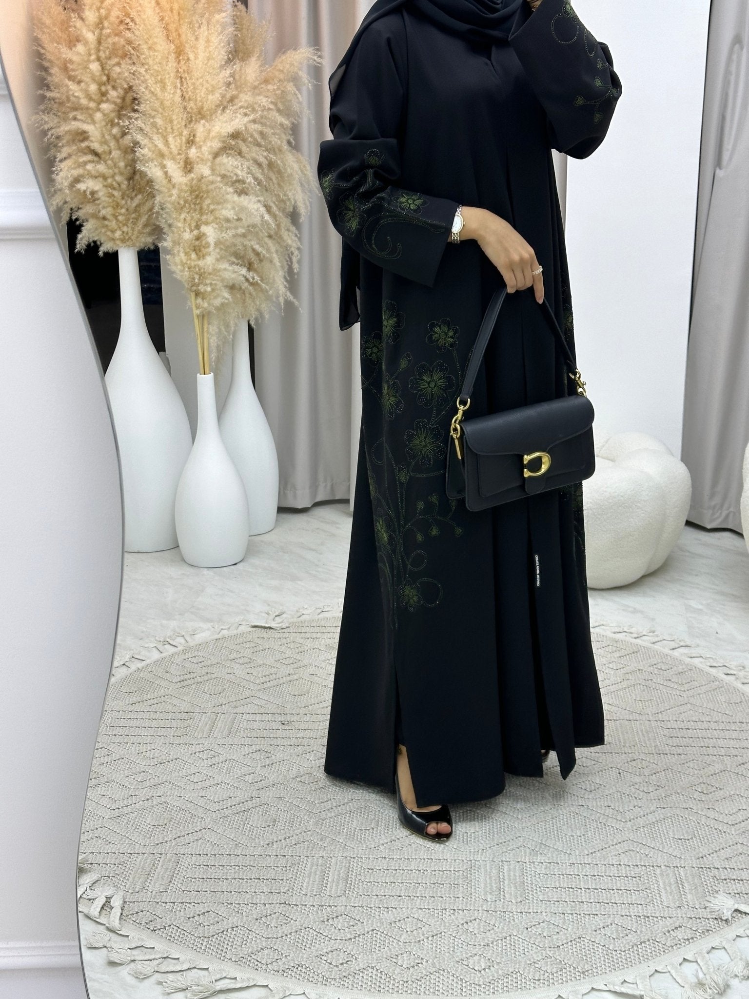 C 0132 Black Green Abaya