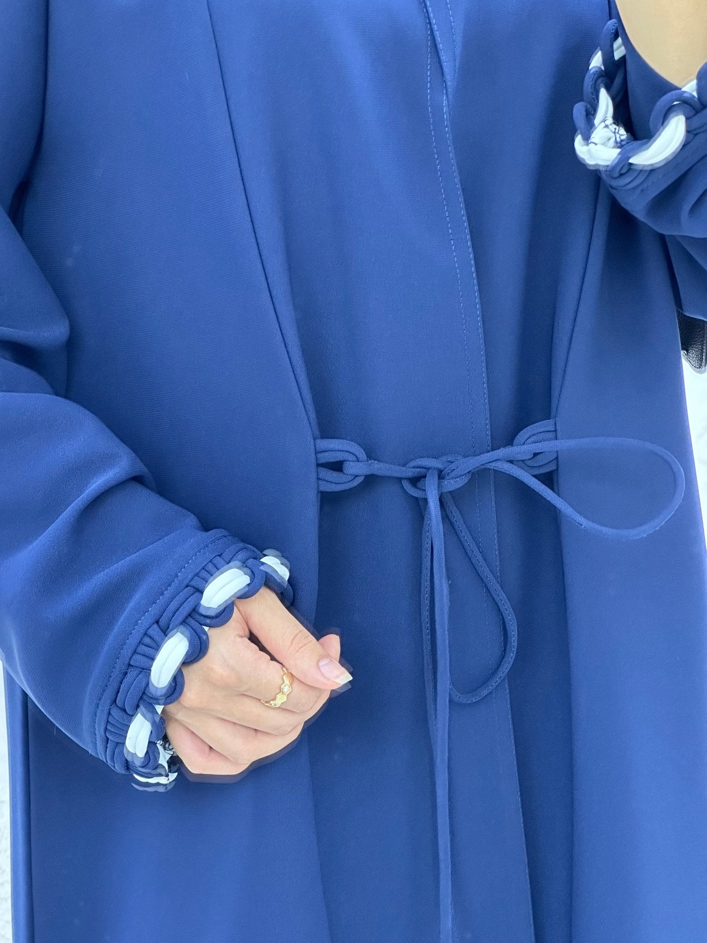 C 0136 Blue Tie Knot Abaya