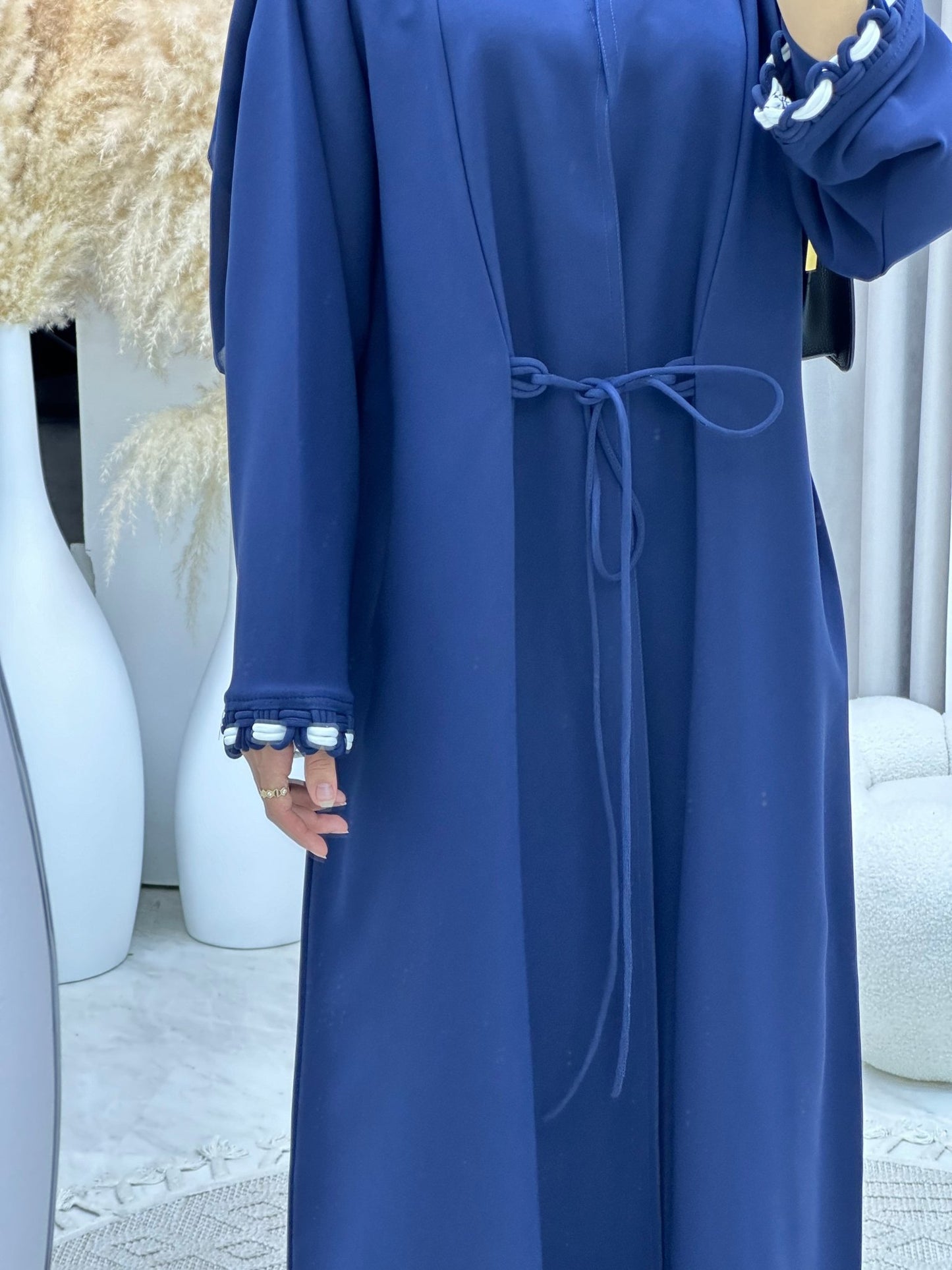 C 0136 Blue Tie Knot Abaya