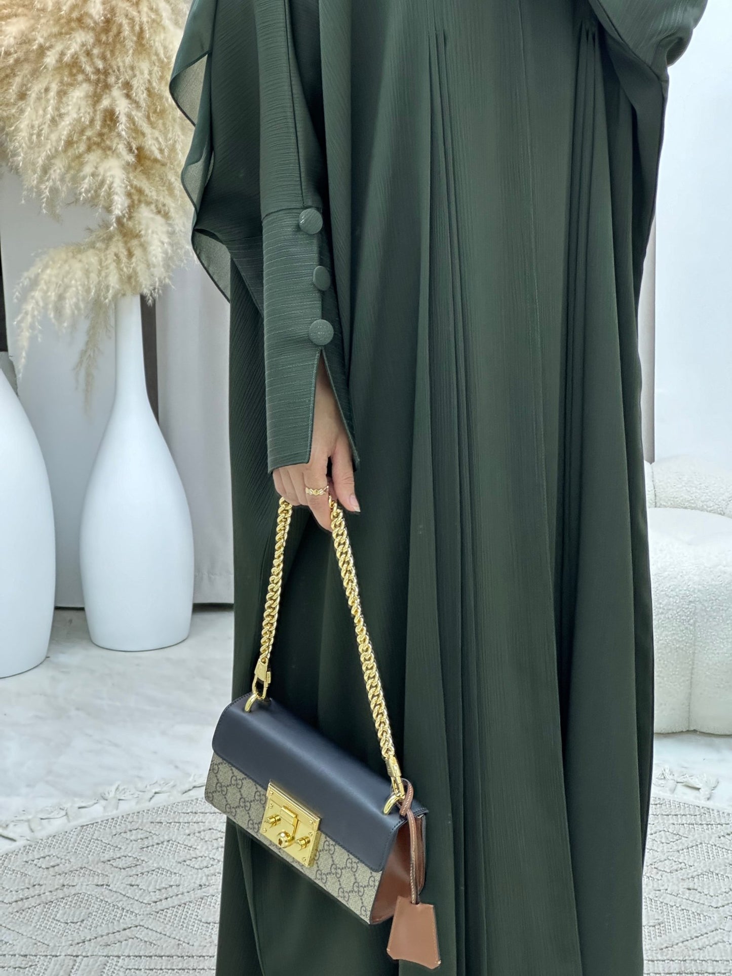 C 0138 Olive Pleats Bisht Abaya