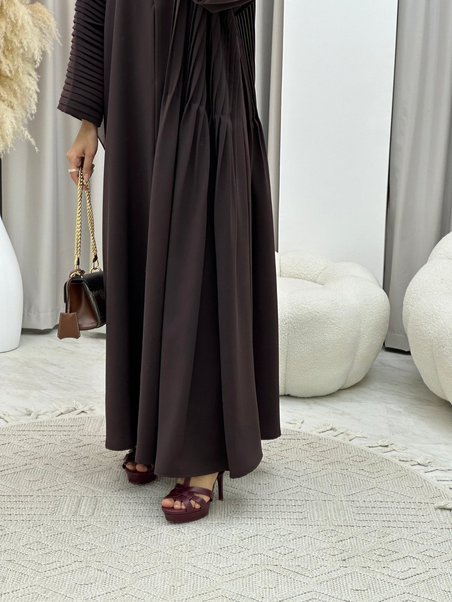 C 0140 Brown Pleated Abaya