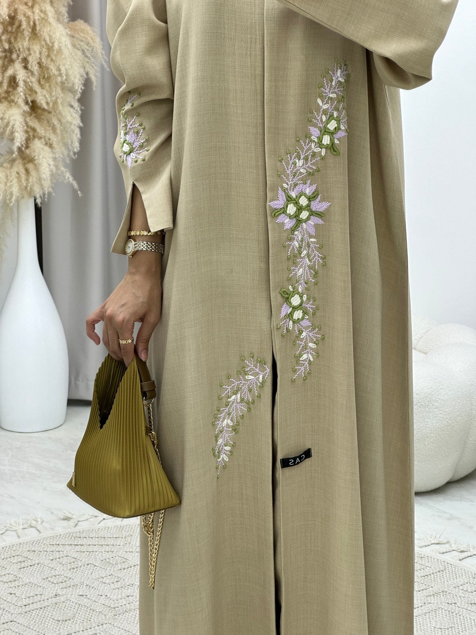 C 0142 Beige Embroidery Abaya