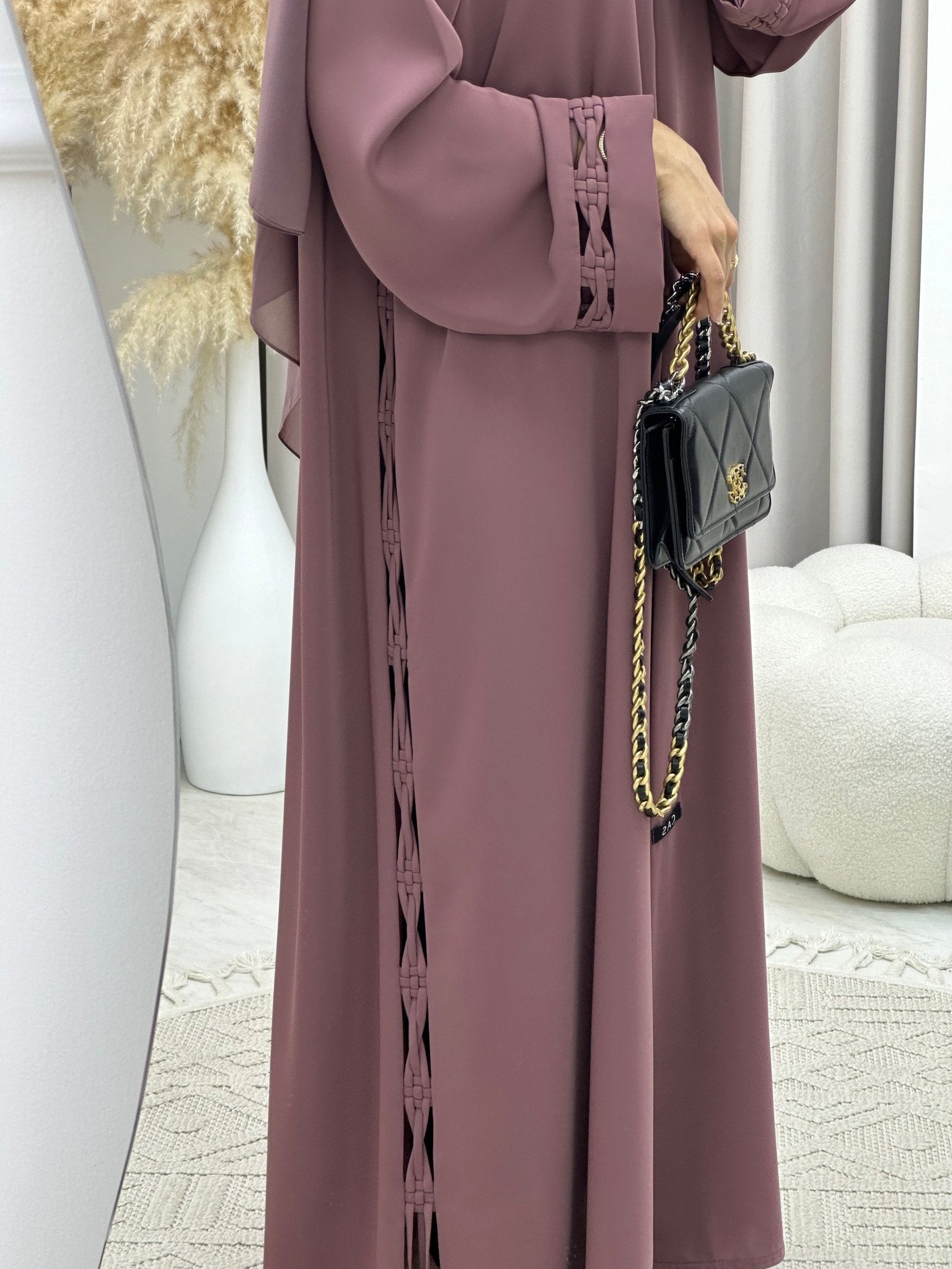 C 0144 Purple Abaya