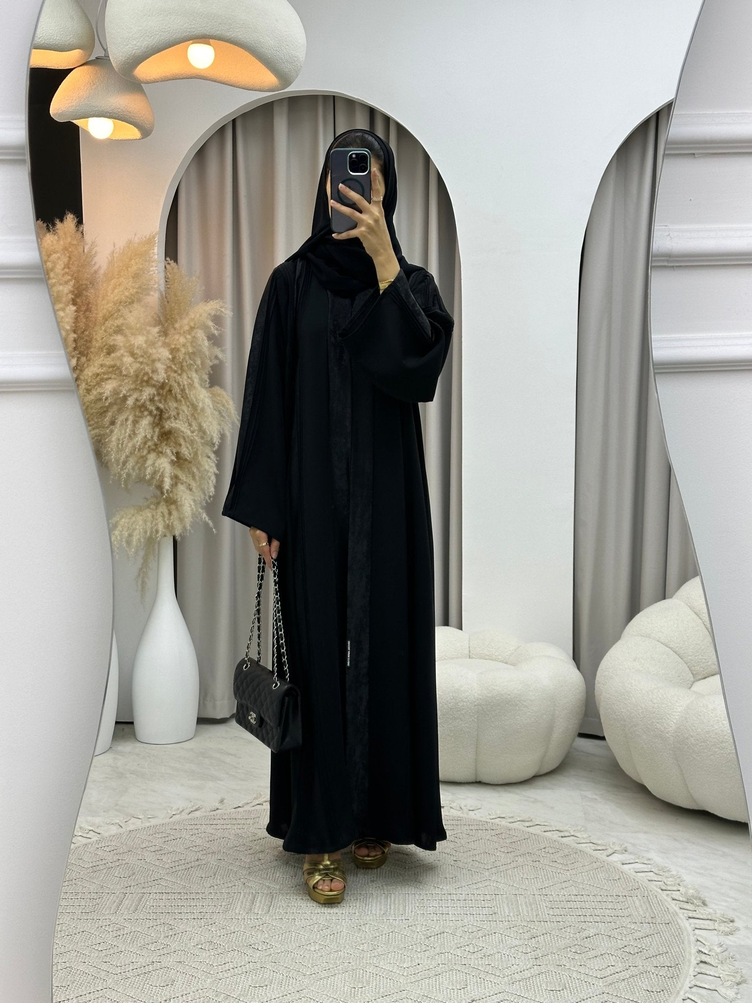 C 0146 Black Abaya