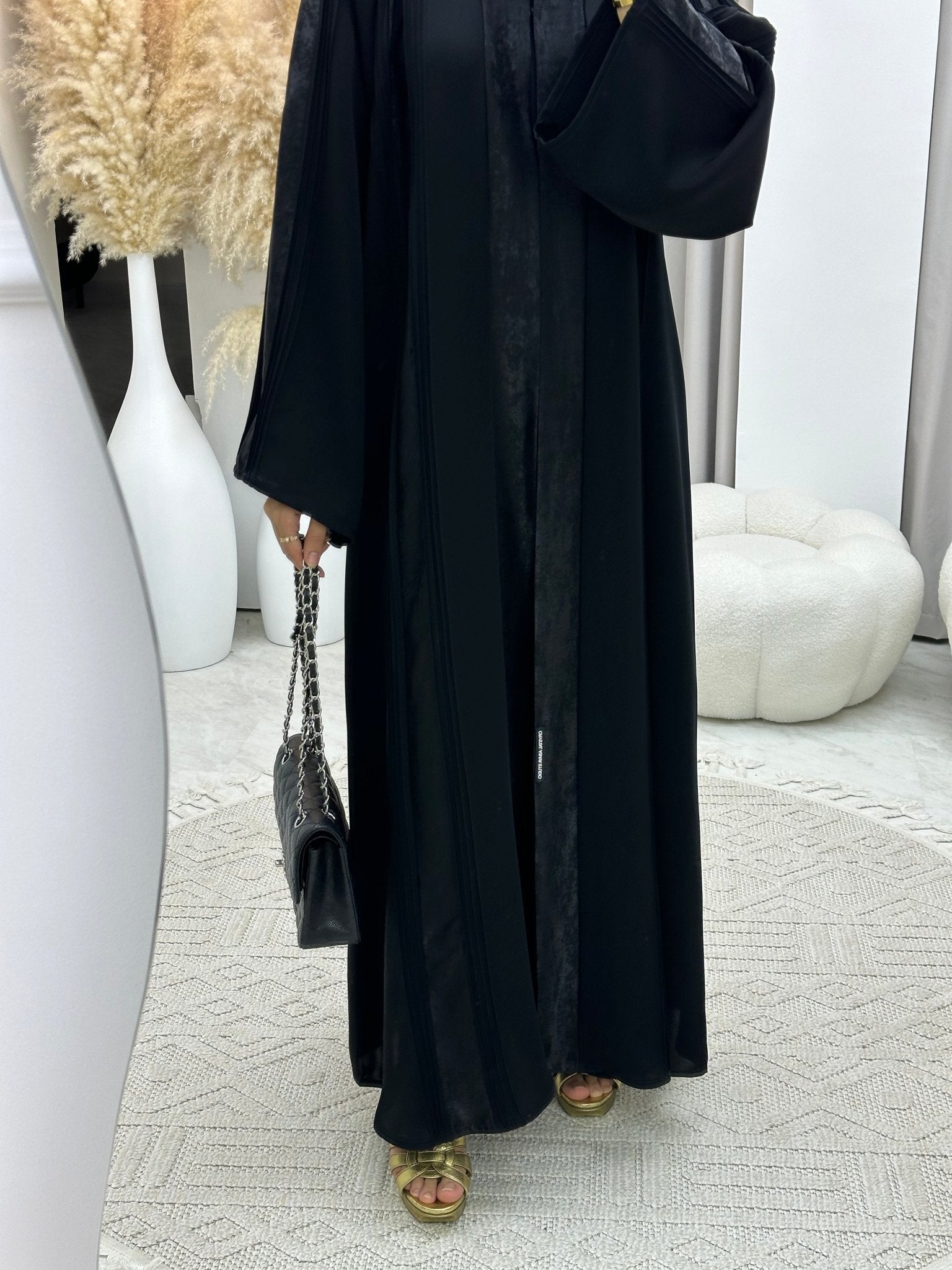 C 0146 Black Abaya