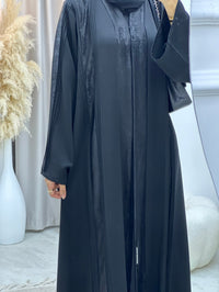 C 0146 عباءة سوداء - XS / 49