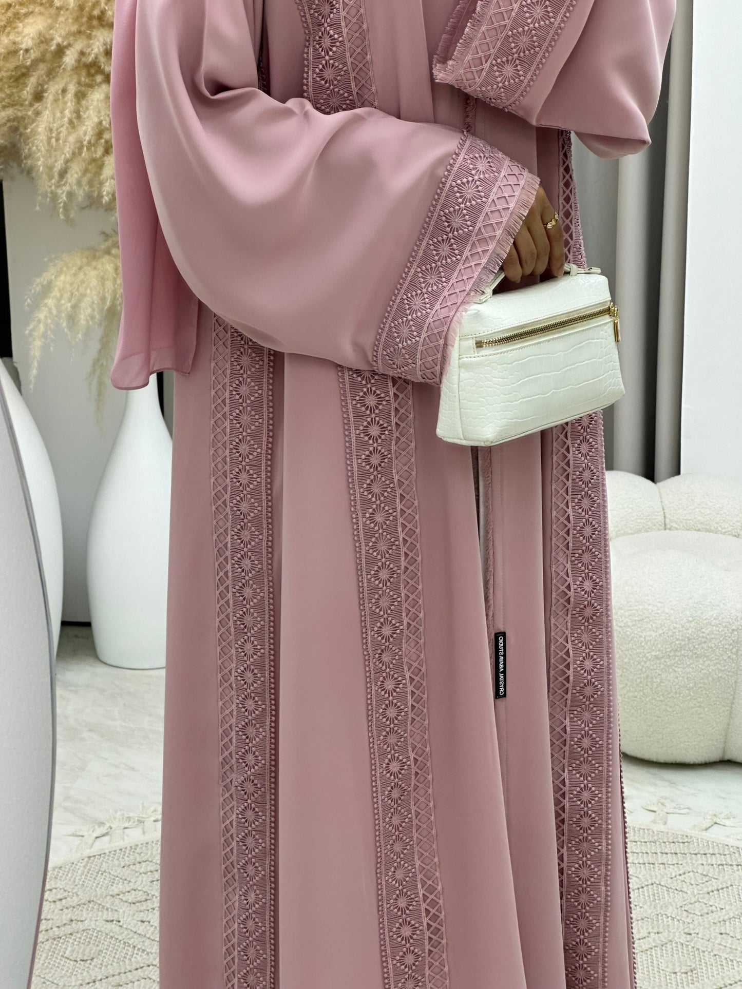 C 0154 Pink Lace Abaya