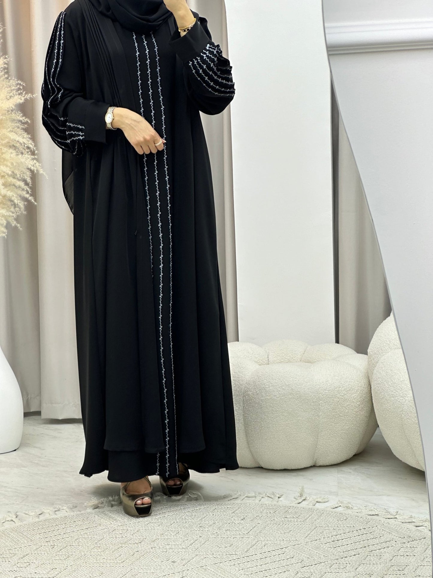 C 0182 Embroidery Black Abaya