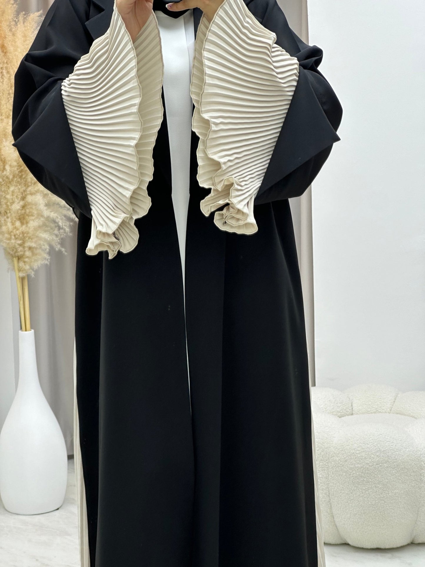 C 0184 Beige Black Pleated Abaya