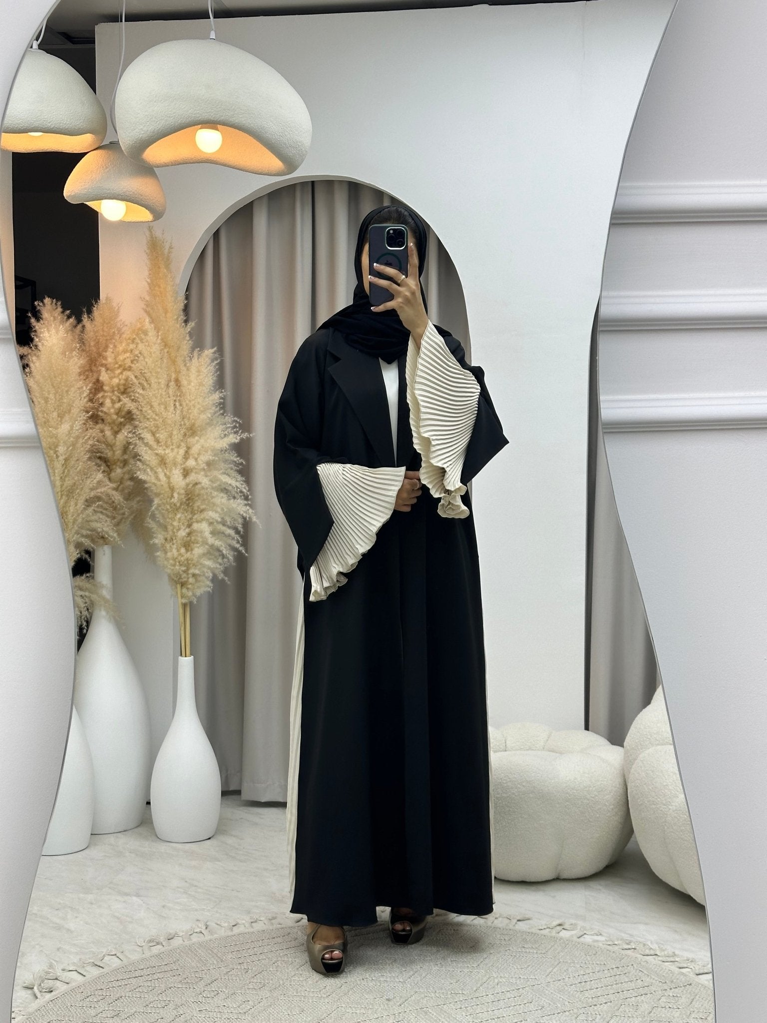 C 0184 Beige Black Pleated Abaya