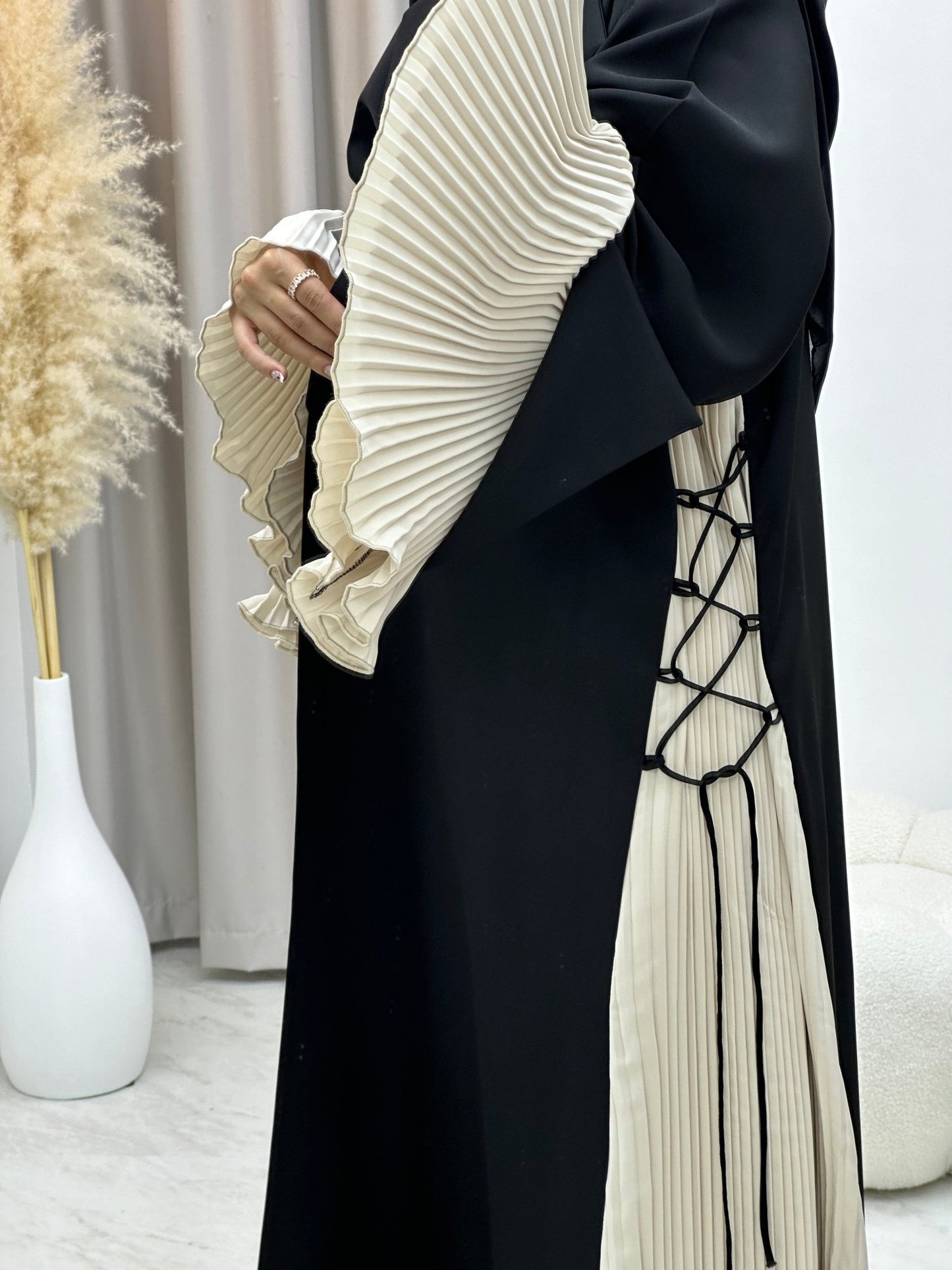 C 0184 Beige Black Pleated Abaya