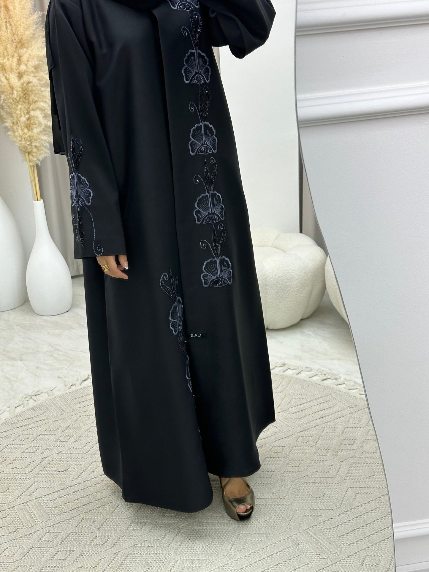 C 0188 Embroidery Black Abaya