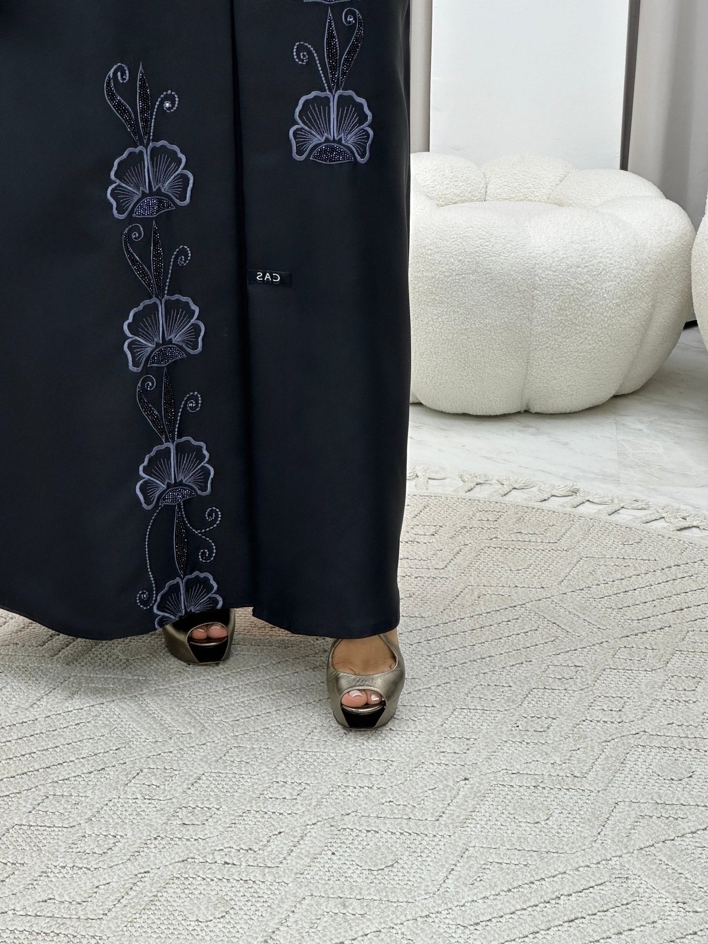 C 0188 Embroidery Black Abaya