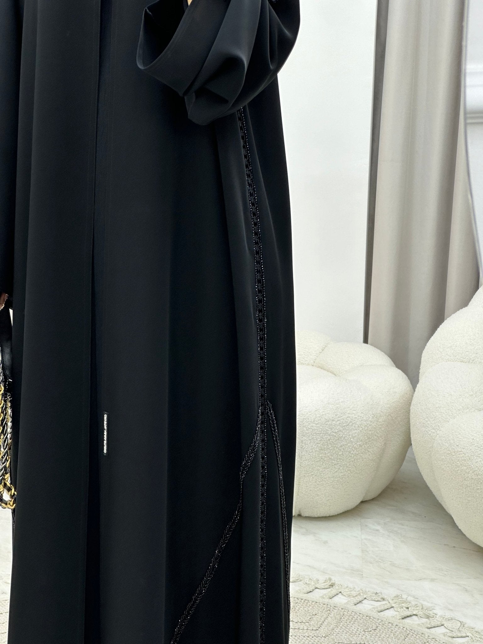 C 0189 Black Abaya