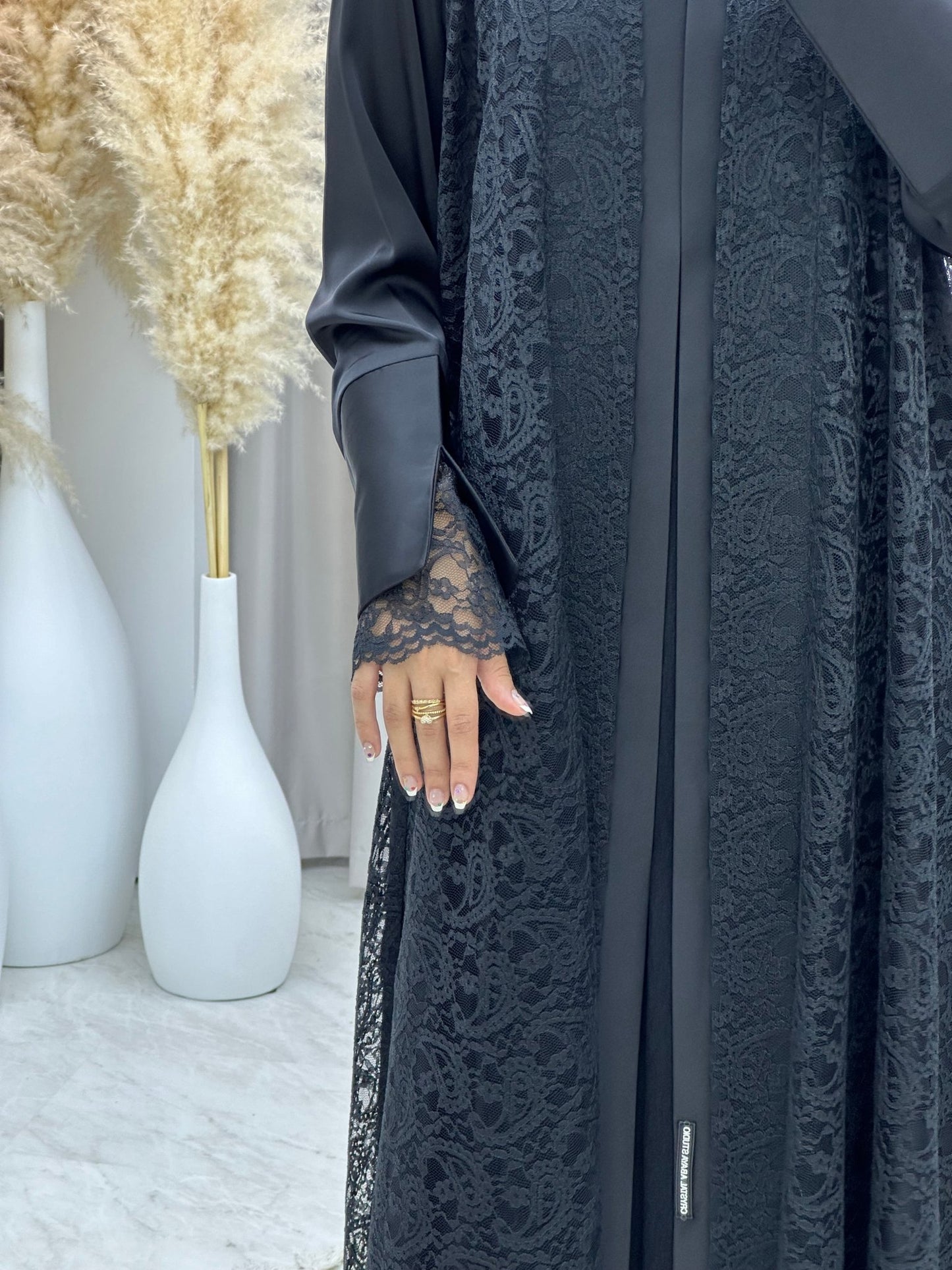 C 0192 Dantel Black Abaya