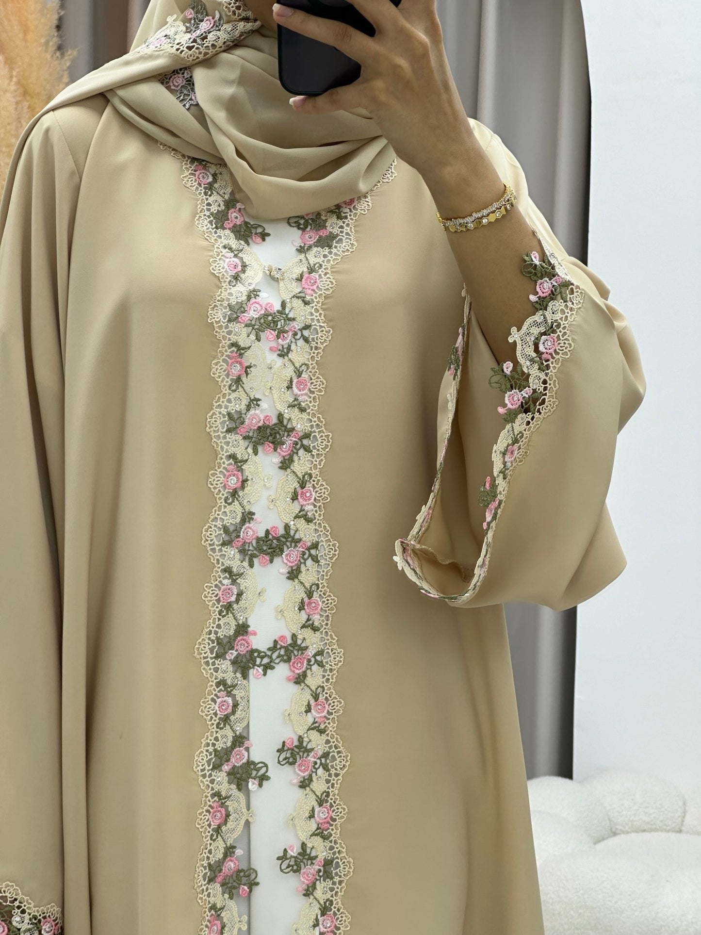 C 0197 Floral Lace Beige Abaya