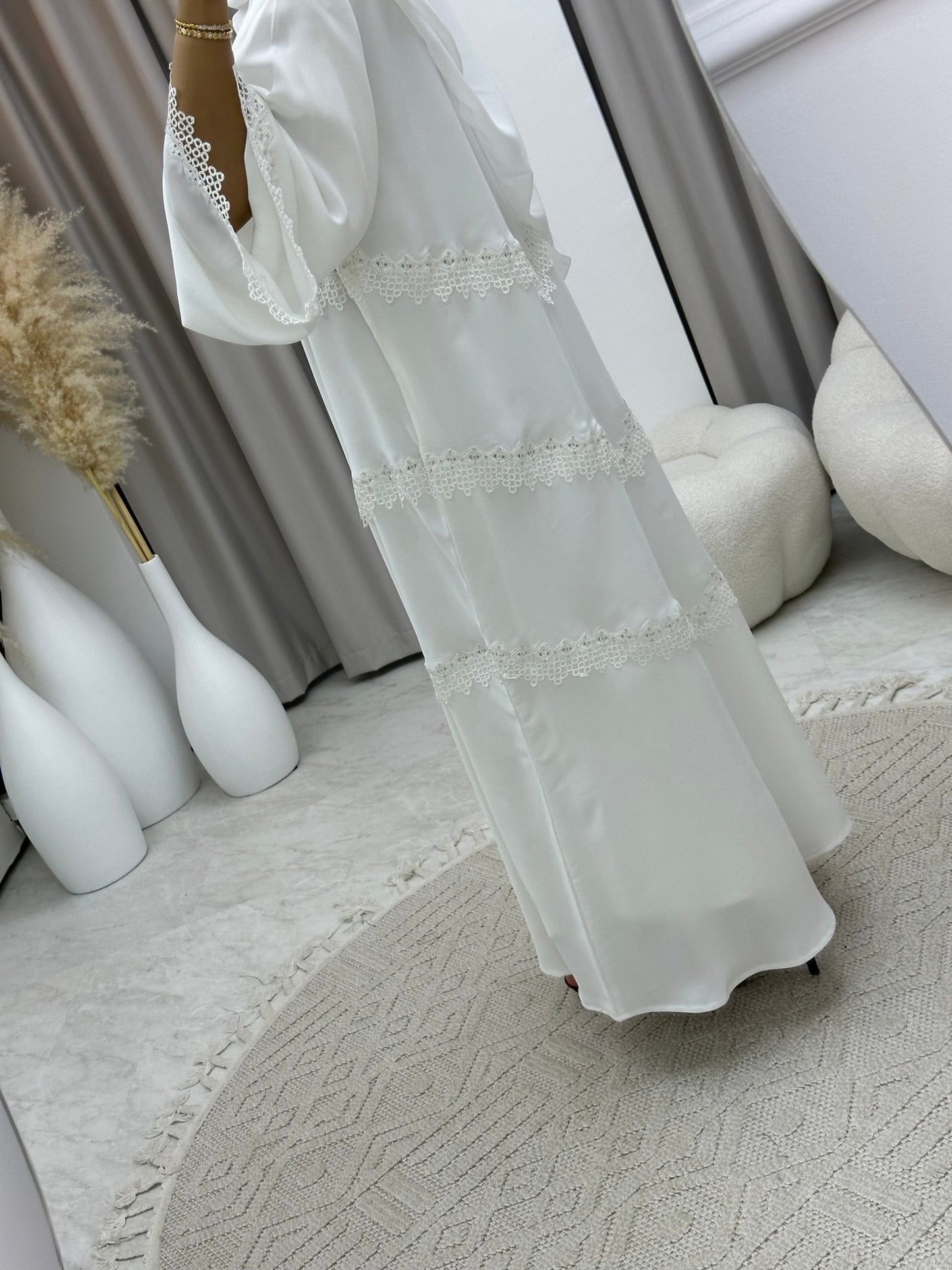 C 0203 - 01 White Lace Abaya