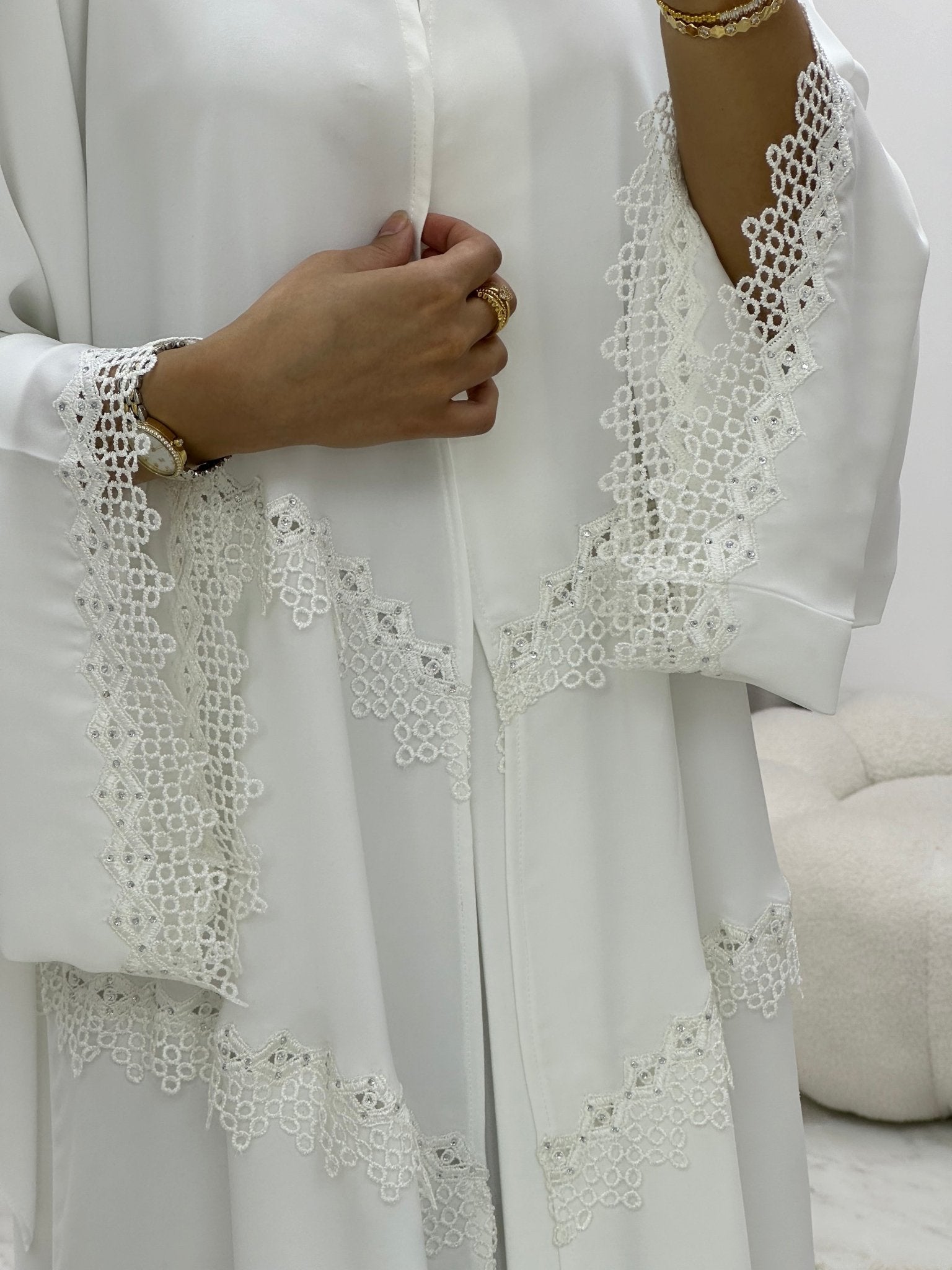 C 0203 - 01 White Lace Abaya