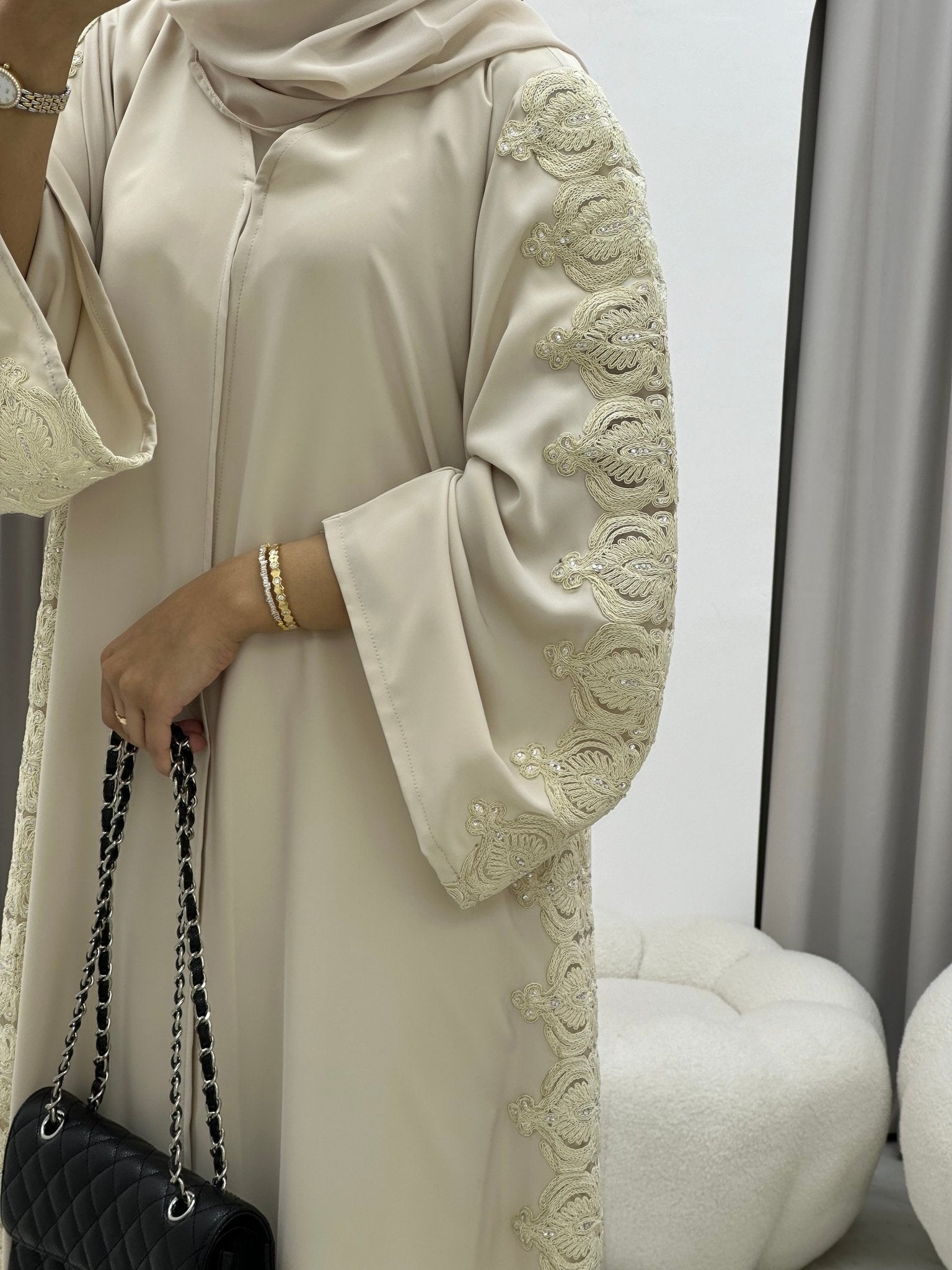 C 0207 - 02 Beige Lace Abaya