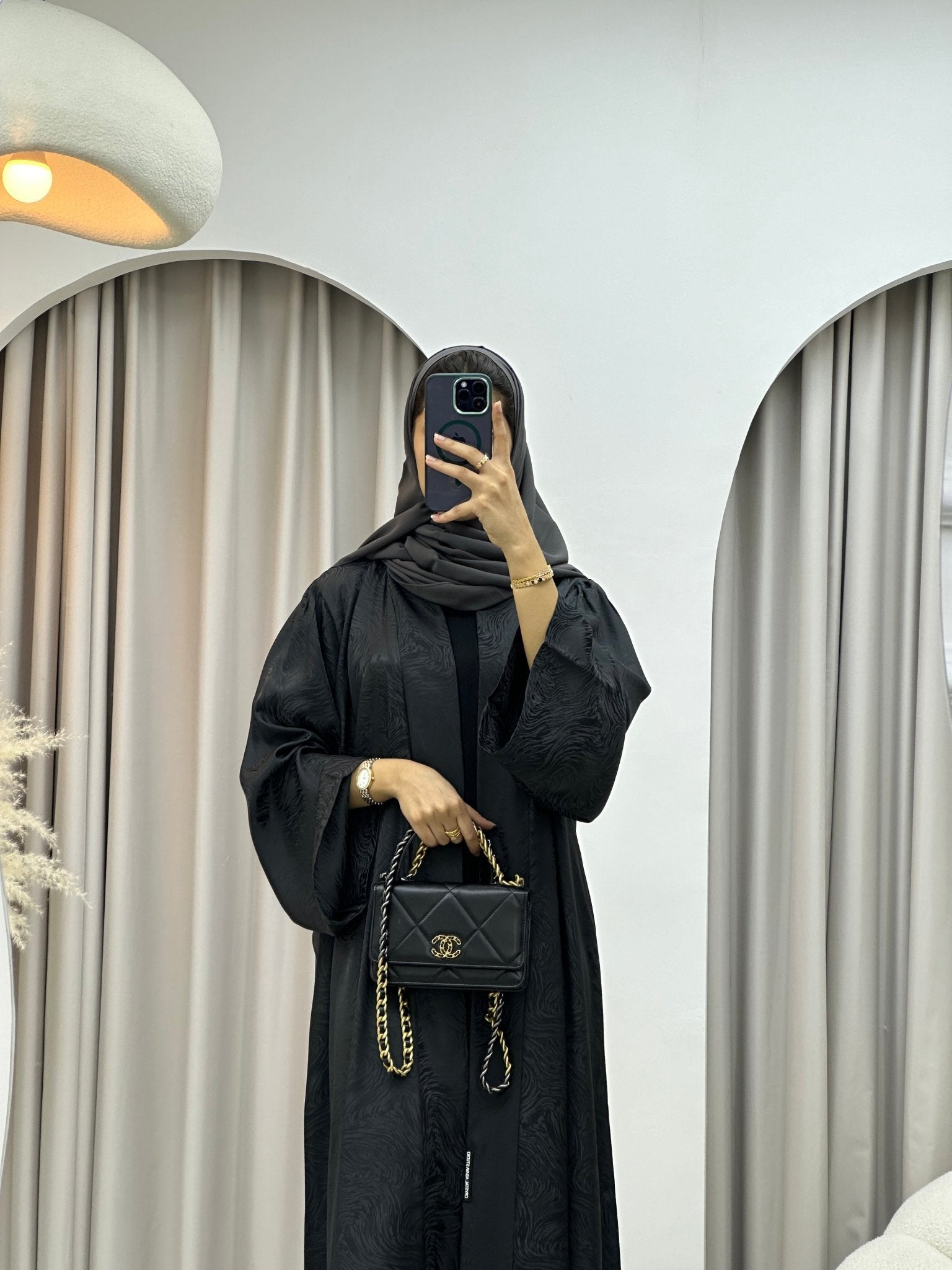 C 0208 - 03 Dark Grey Waves Abaya