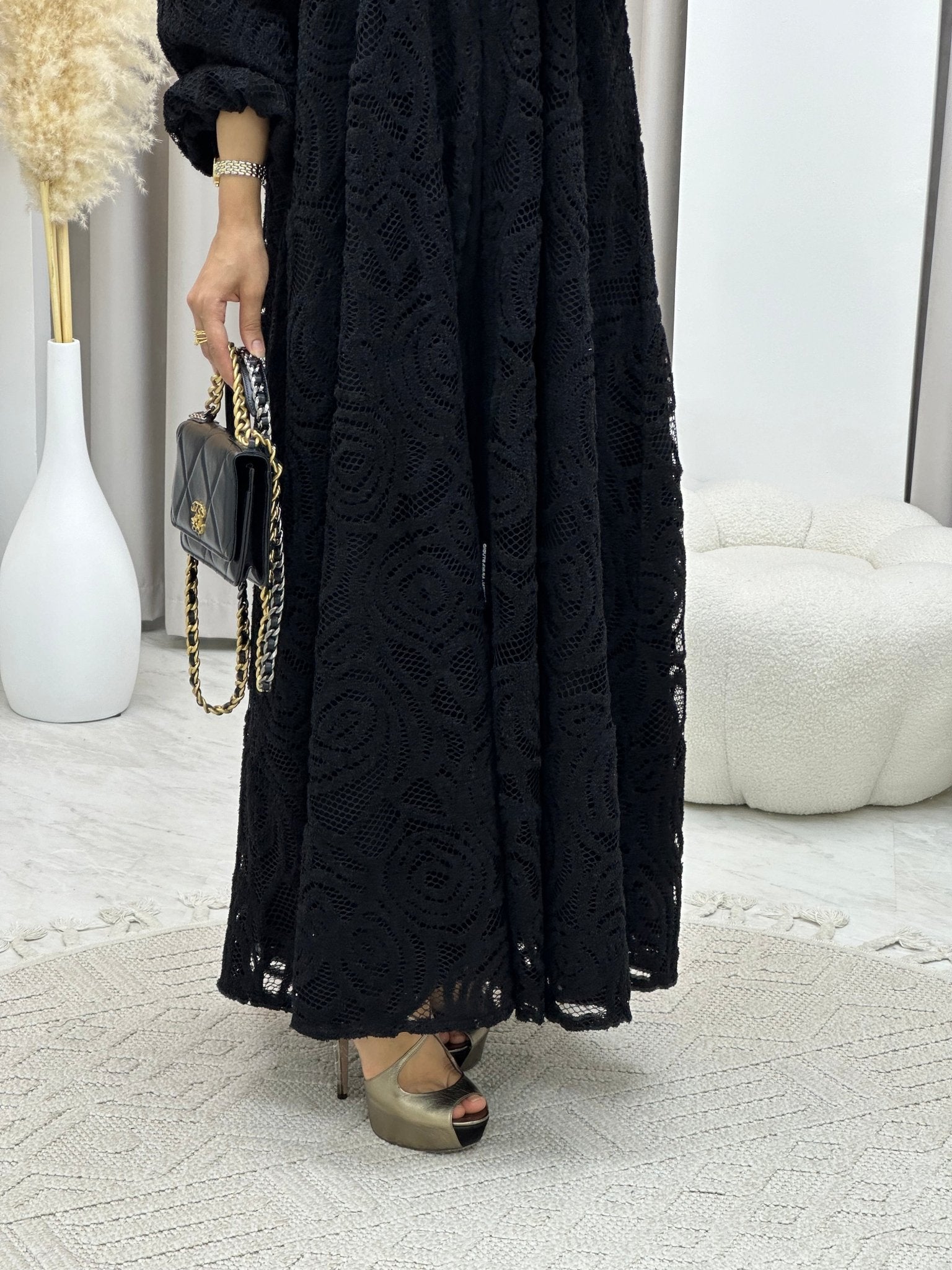 C 0211 Black Dantel Abaya