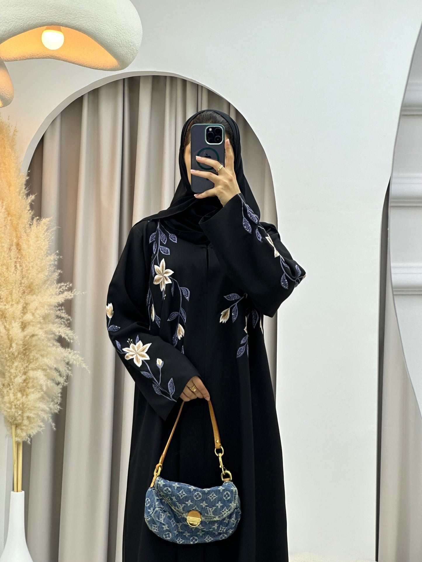 C 0214 Black Abaya