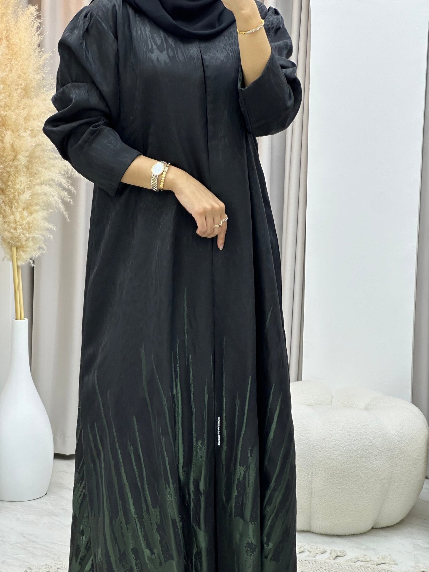 C 0218 - 01 Green Kloosh Abaya