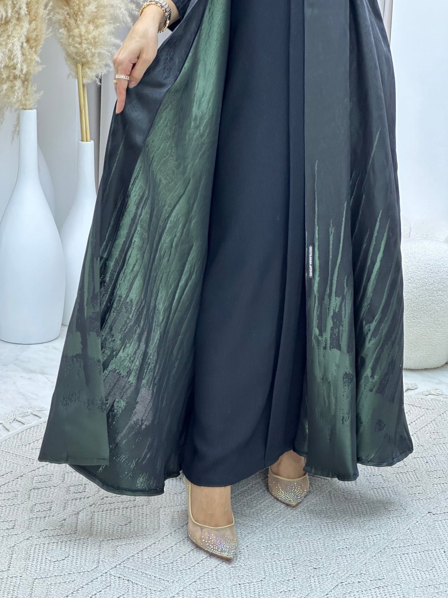 C 0218 - 01 Green Kloosh Abaya