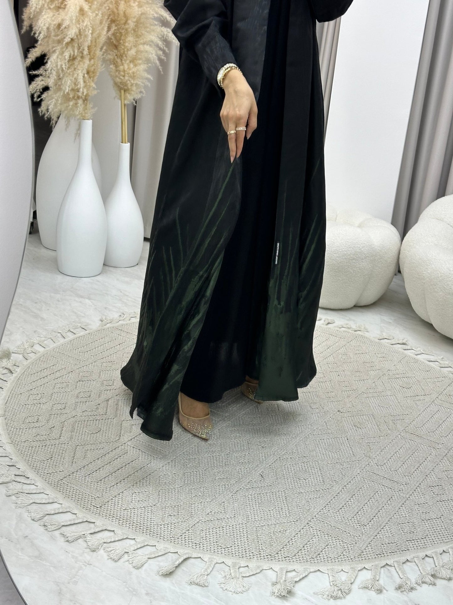 C 0218 - 01 Green Kloosh Abaya