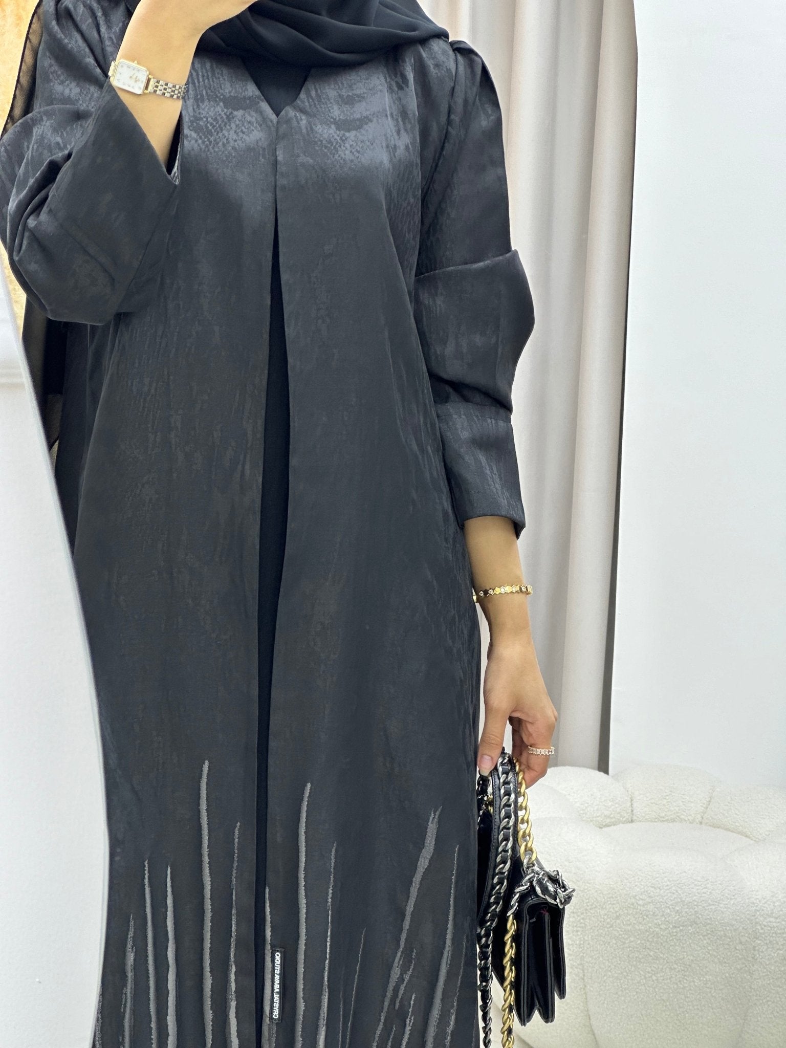 C 0218 - 01 Light Grey Kloosh Abaya