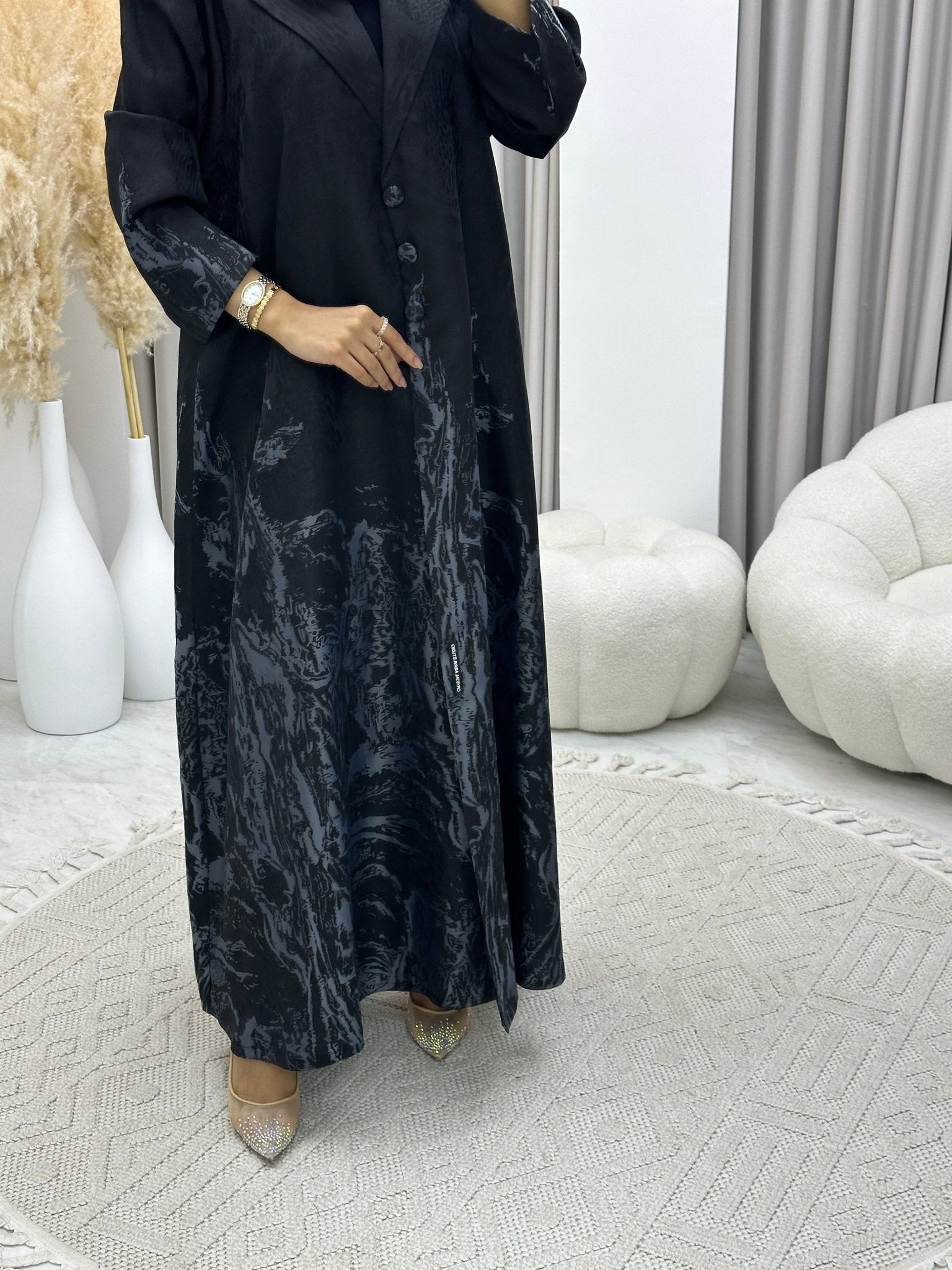 C 0218 - 02 Grey Kloosh Abaya