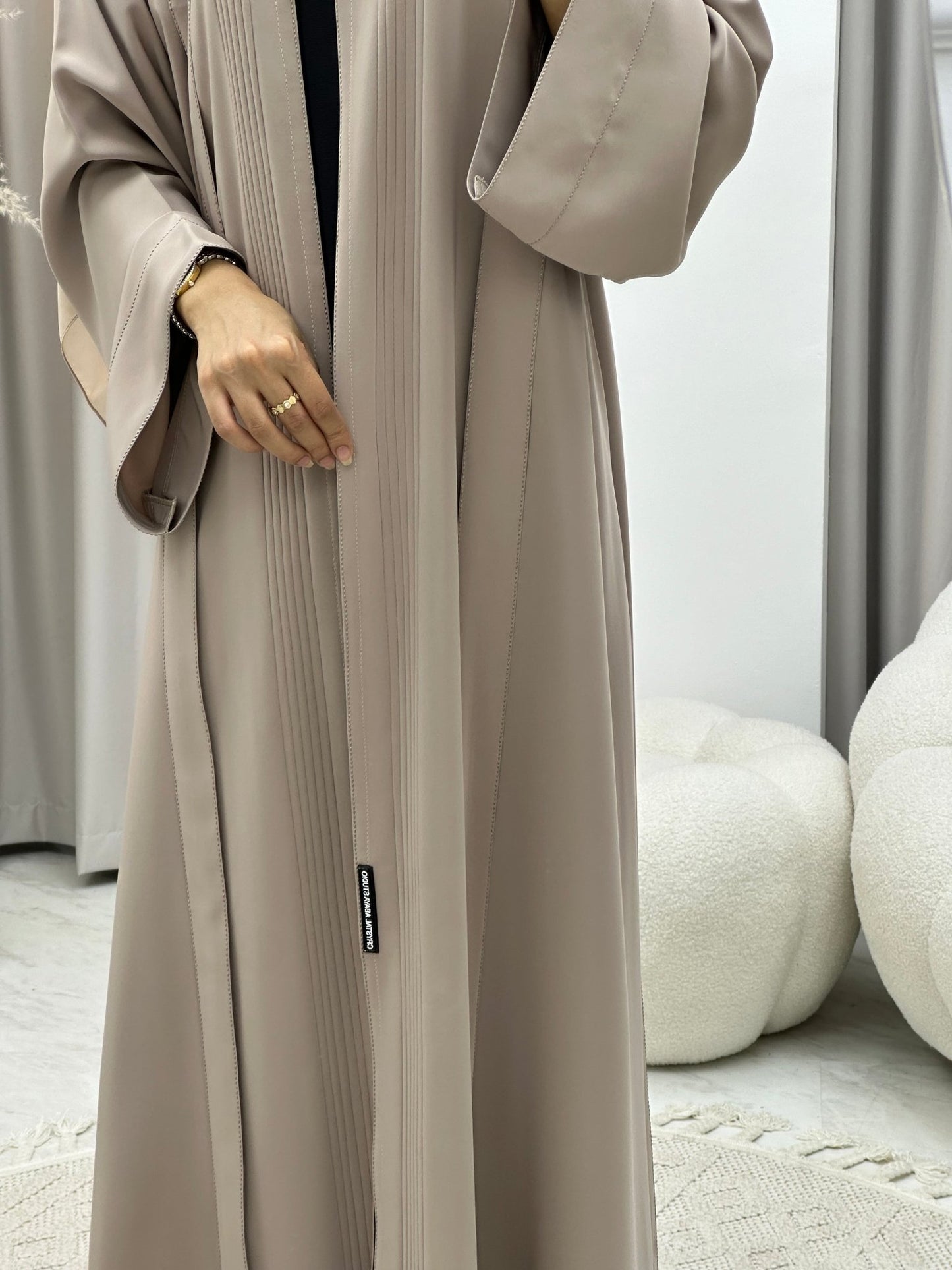 C 0225 - 02 Nude Abaya