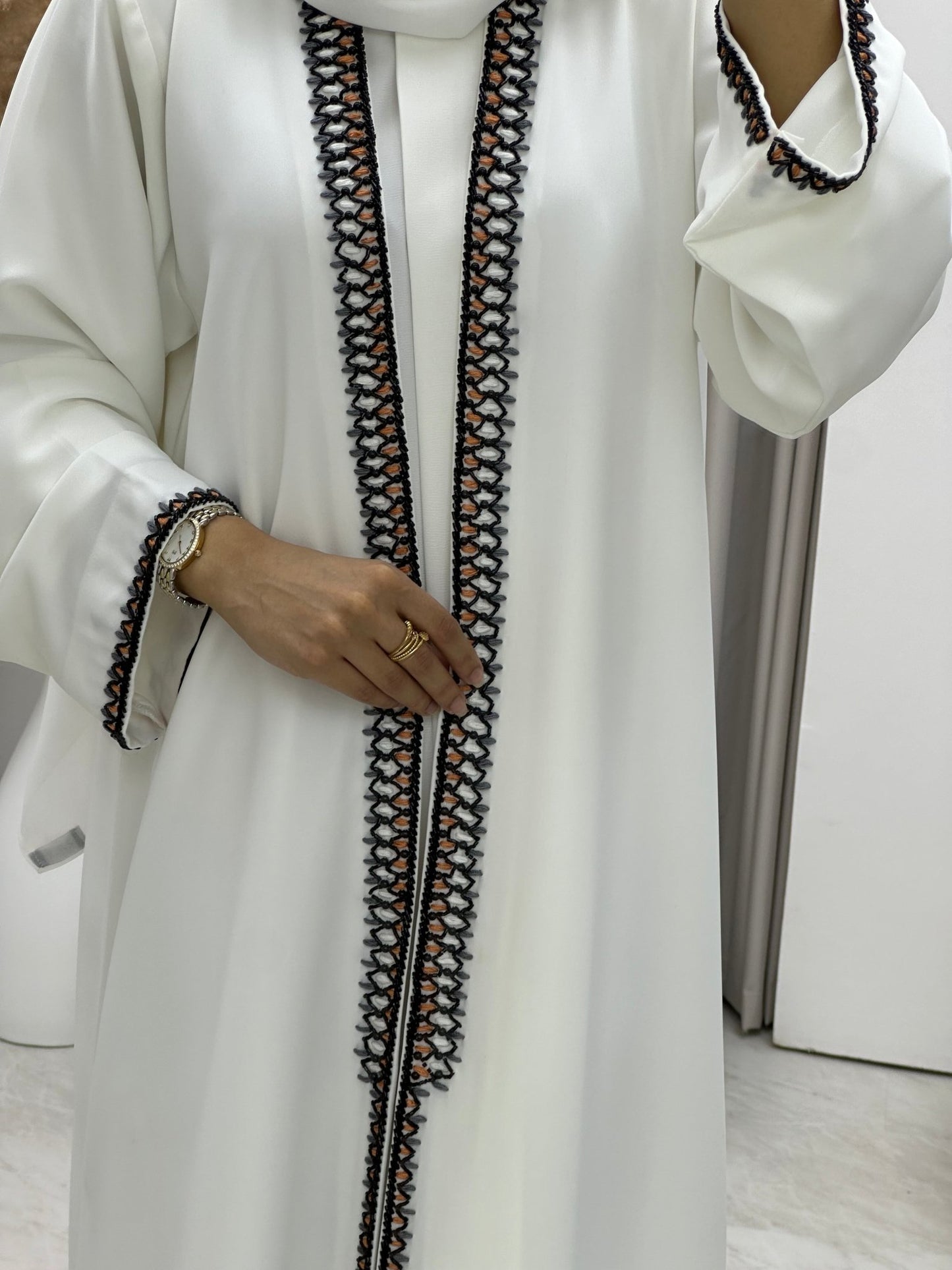 C 0246 Embroidered White Abaya