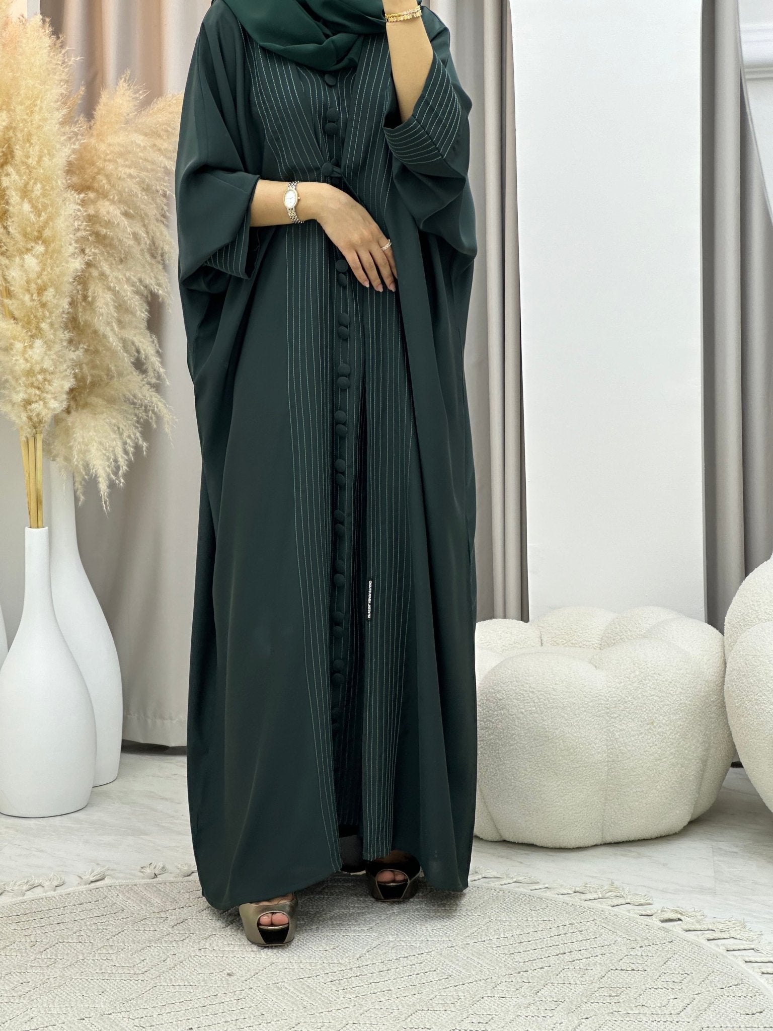 C 0252 Green Bisht Abaya Set