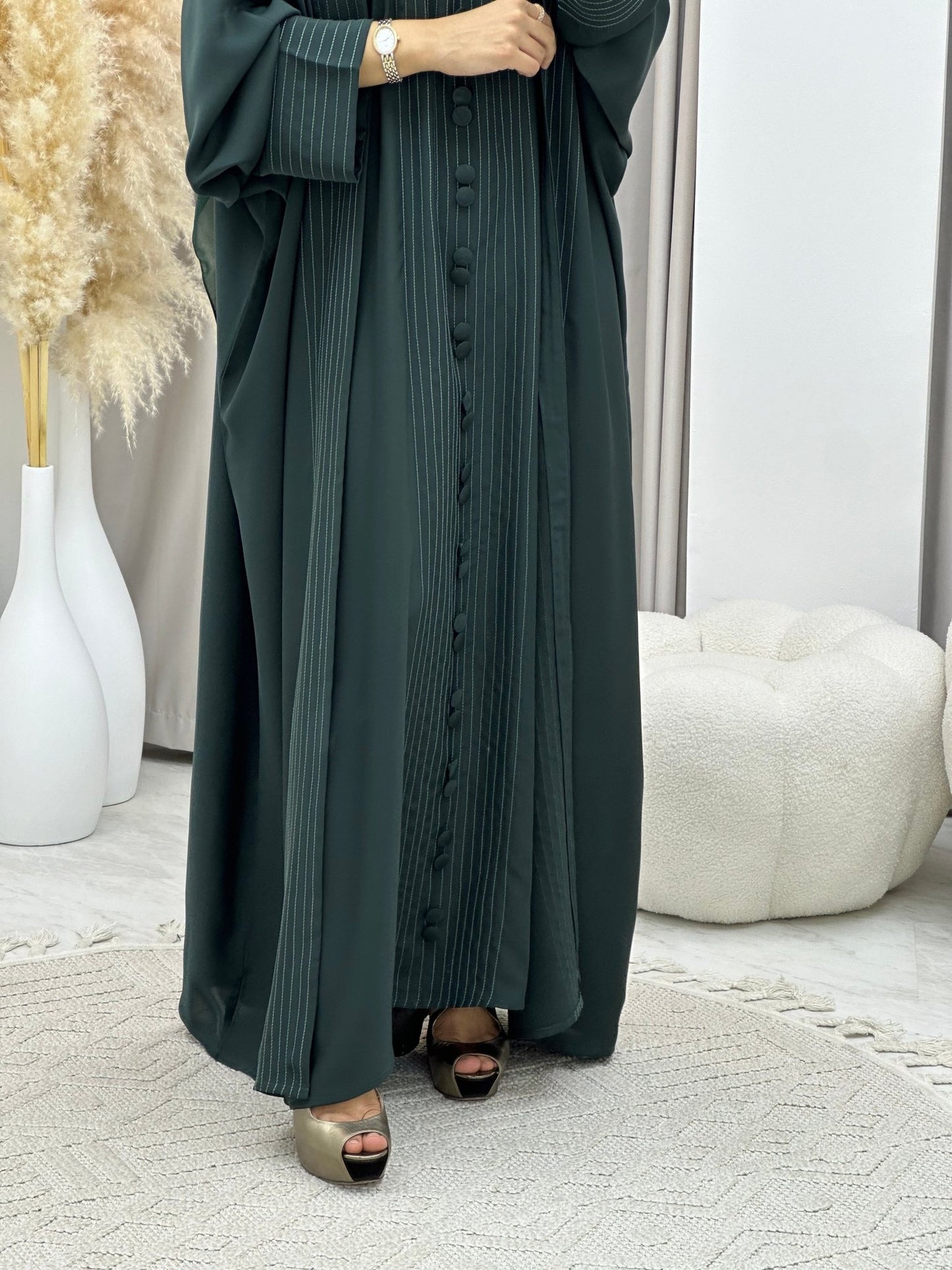 C 0252 Green Bisht Abaya Set