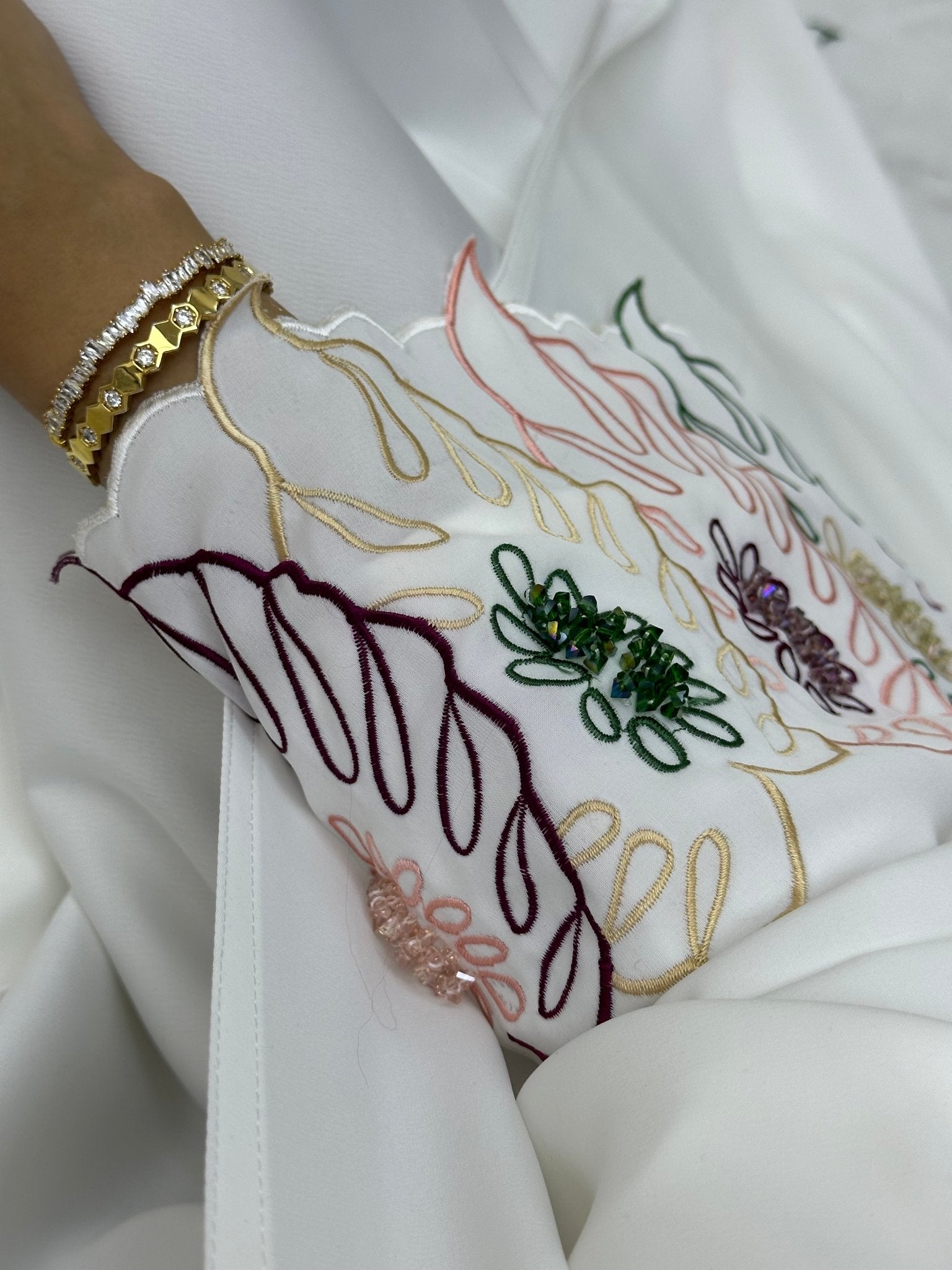 C 0256 Embroidered White Abaya