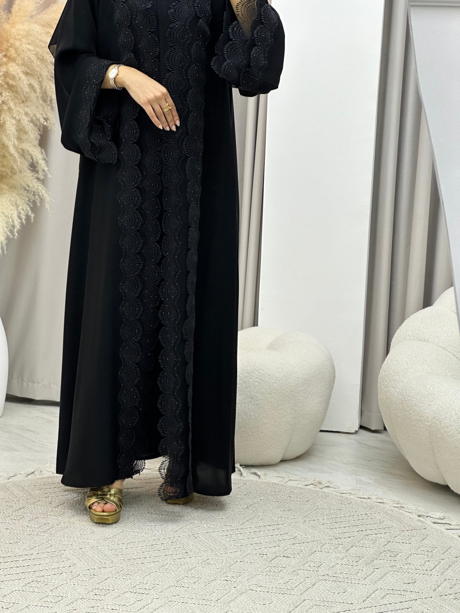 C 0259 Black Lace Abaya