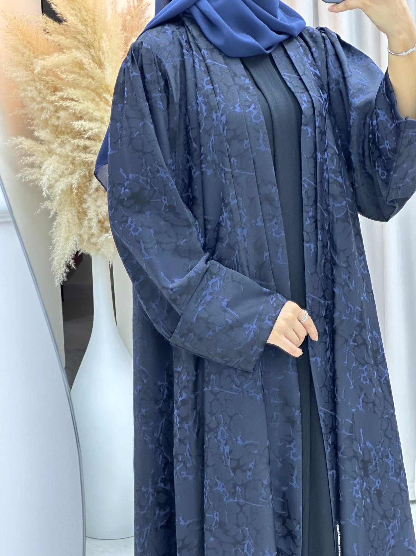 C 0275 - 03 Navy Blue Ragged Abaya