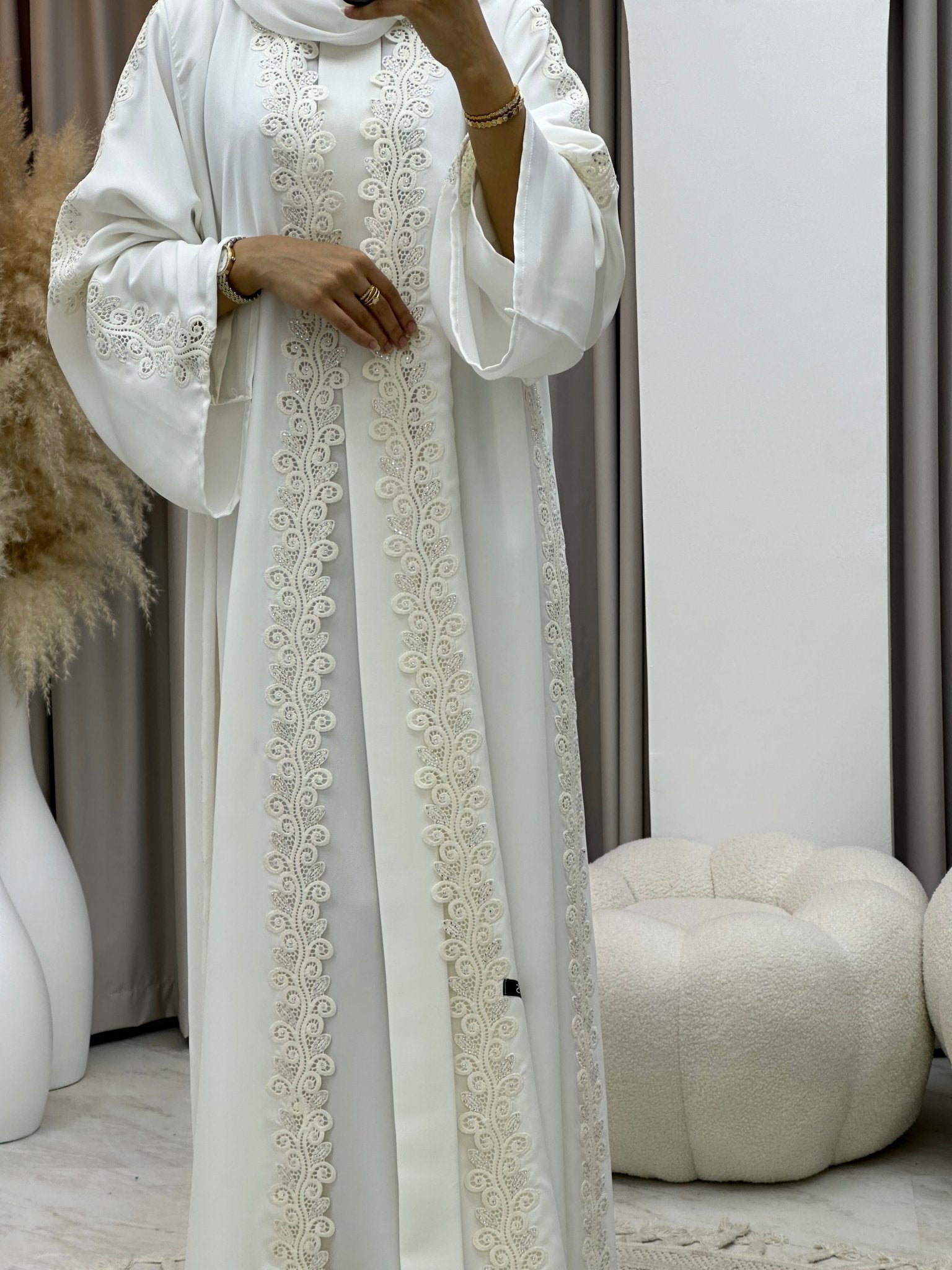 C 0277 White Lace Abaya