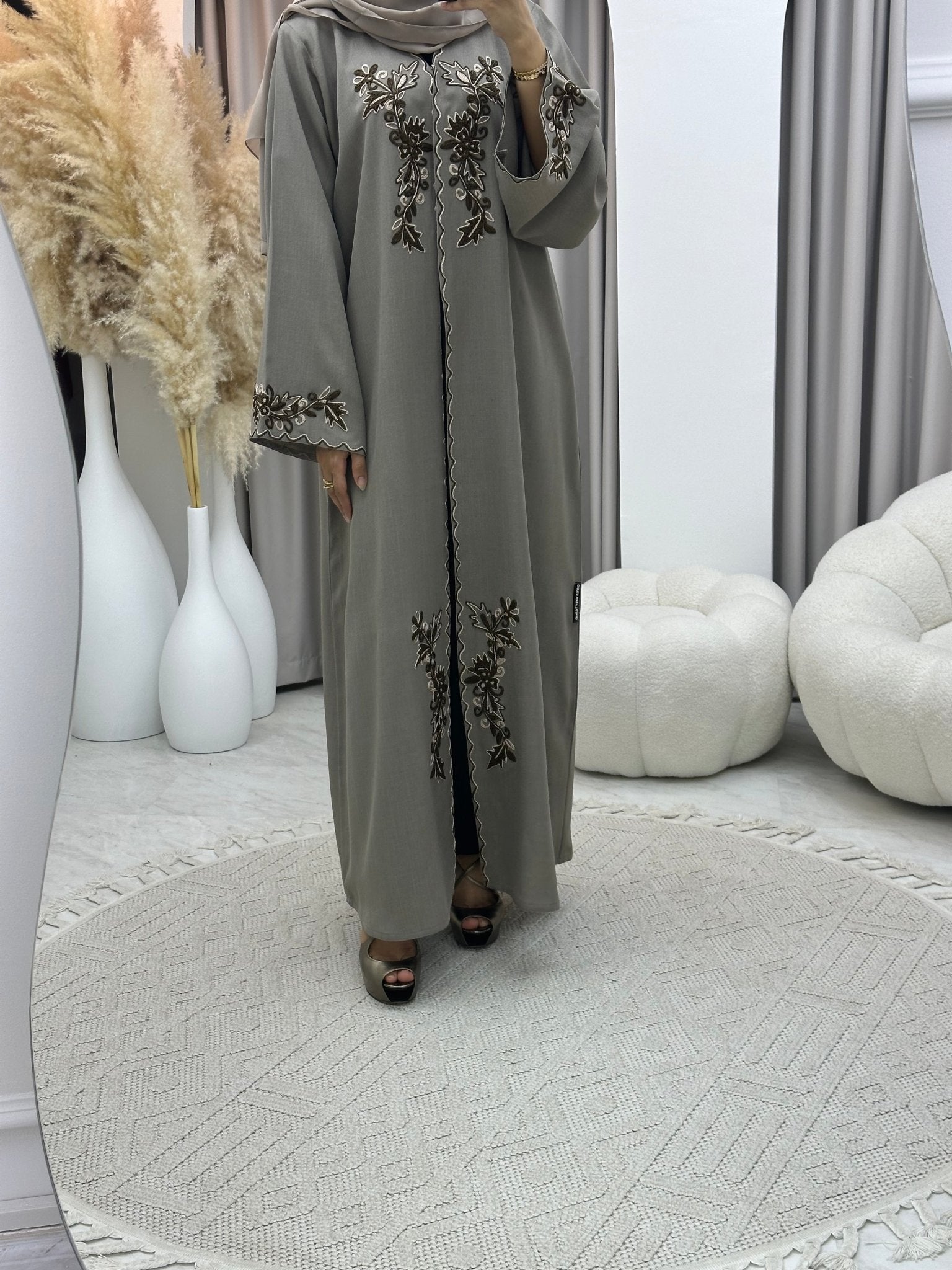 C 0282 Tan Embroidery Abaya