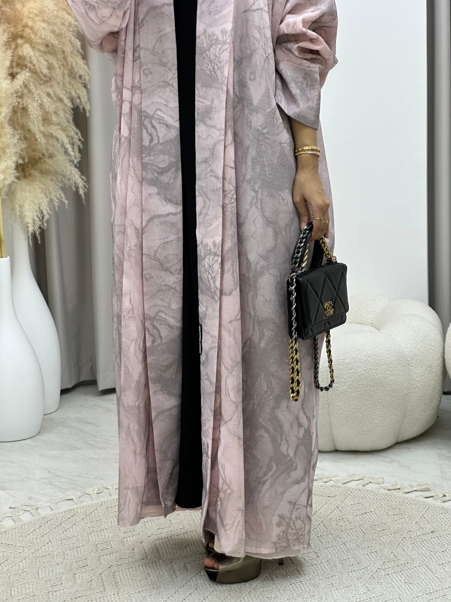 C 0283 - 04 Marble Print Baby Pink Abaya