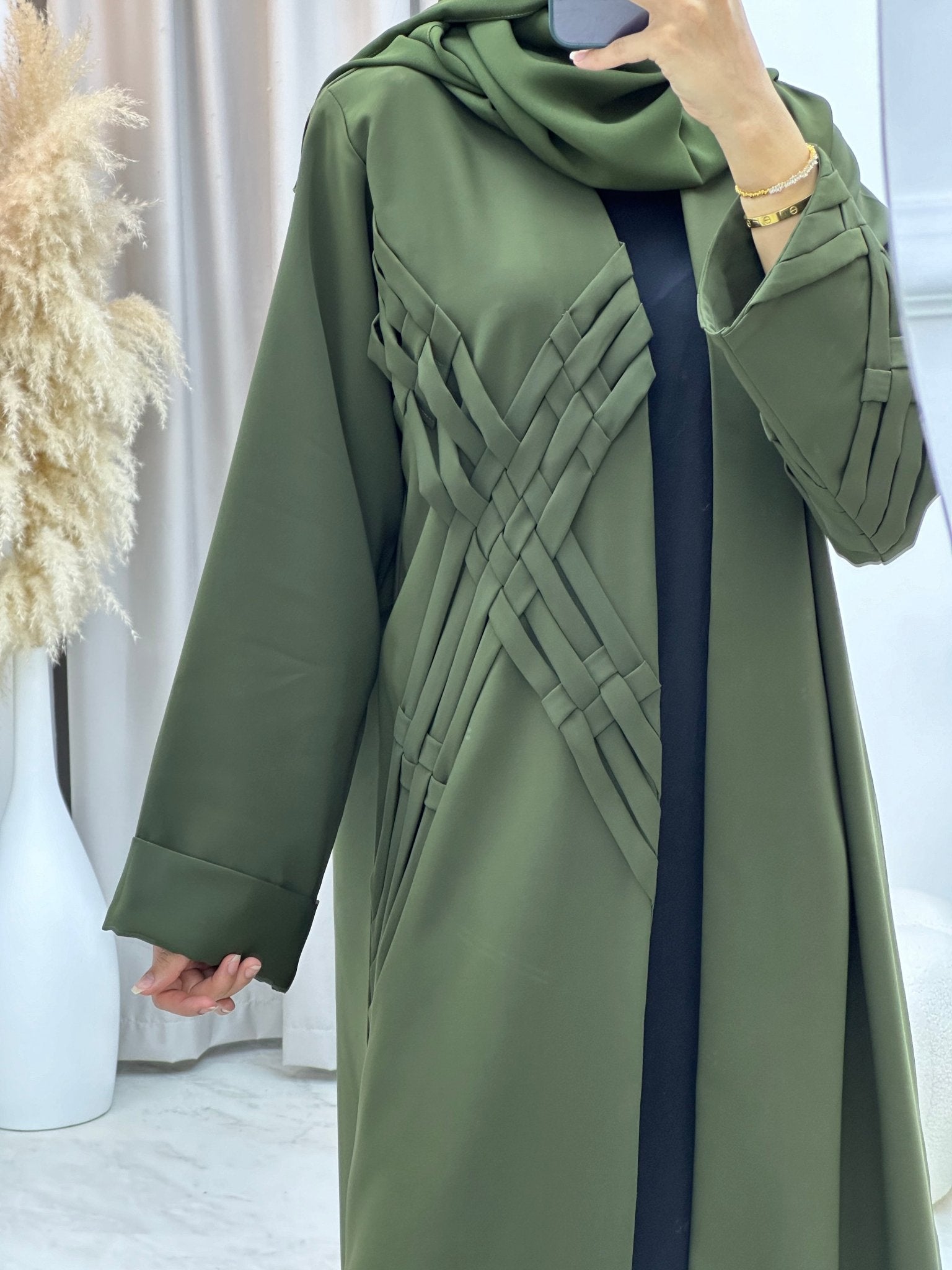 C 0284 - 01 Green Abaya