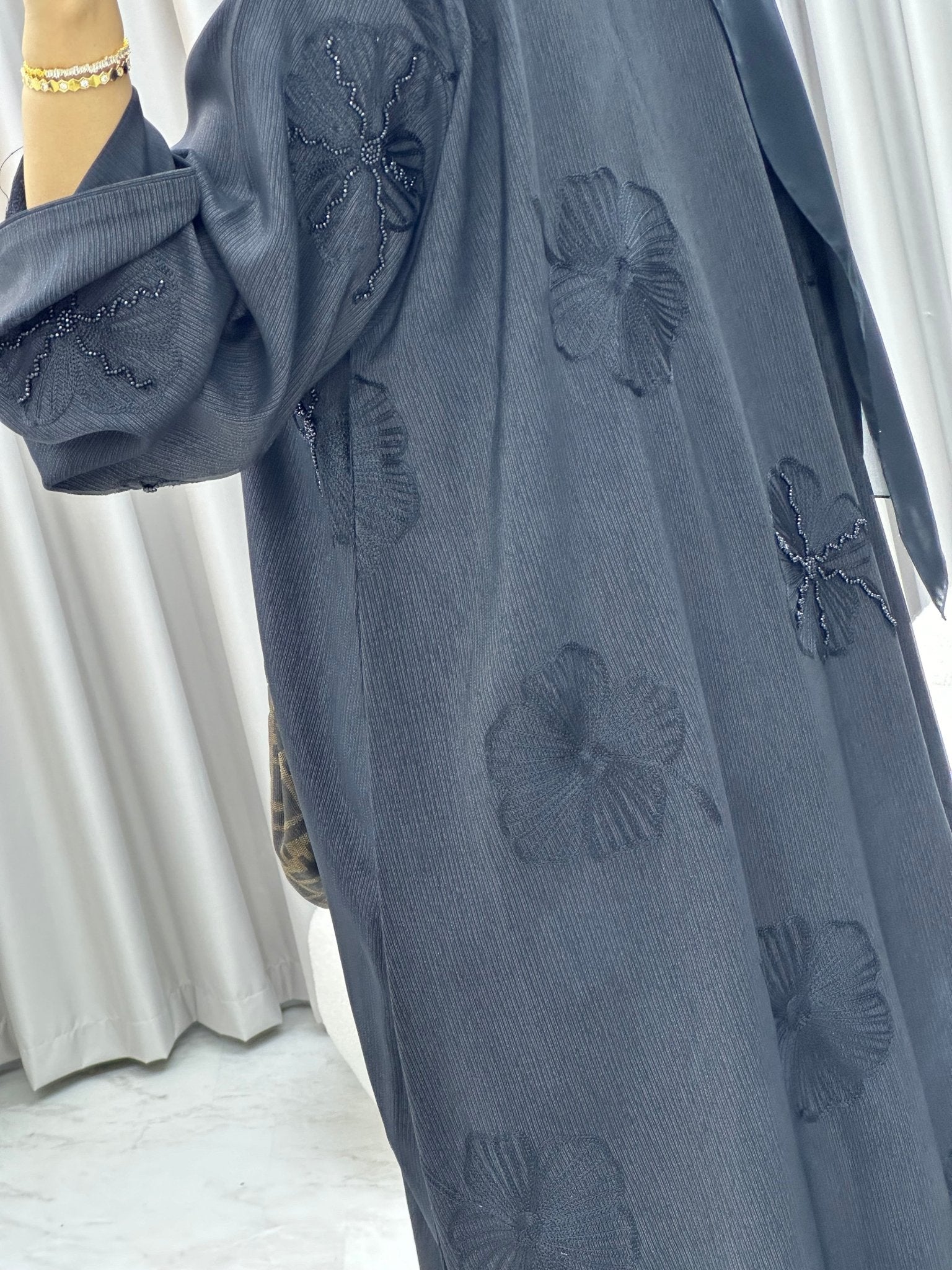 C 0285 Black Abaya