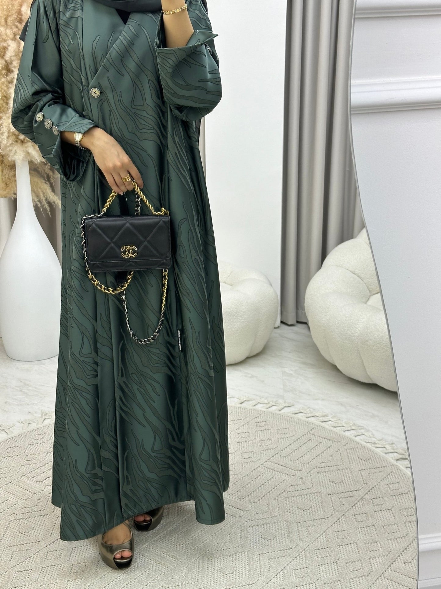 C 0290 - 04 Olive Ragged Abaya