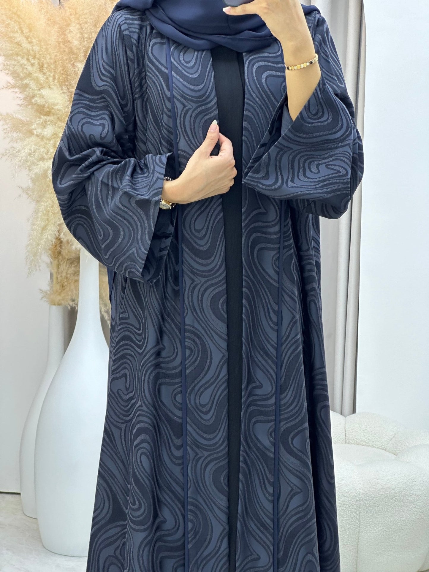 C 0291 - 03 Navy Blue Marble Abaya